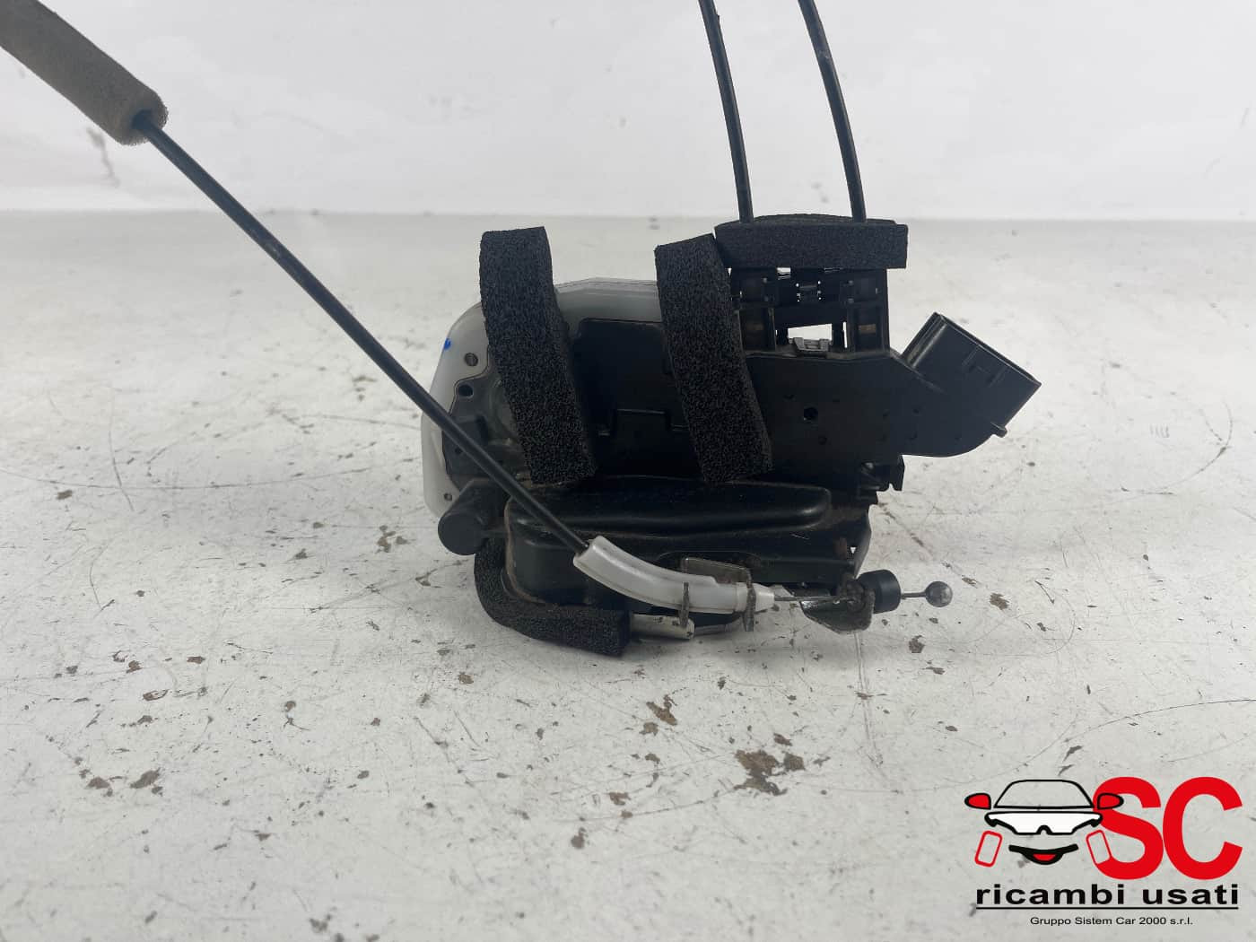 SERRATURA ANTERIORE DESTRA NISSAN Juke Serie F15 805001KA1A (14>18)