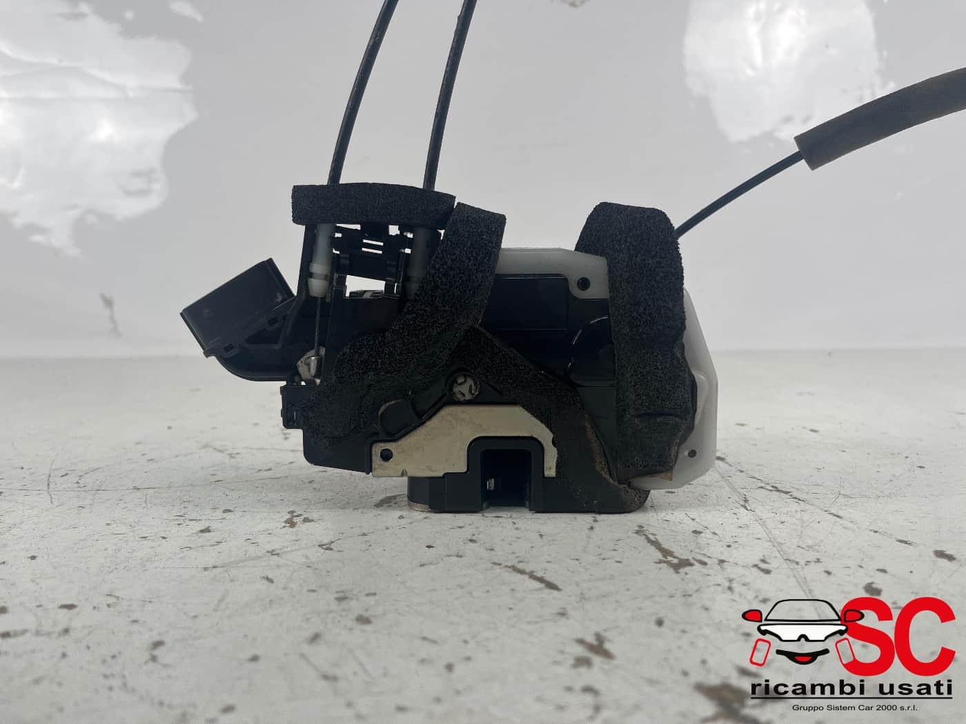 SERRATURA ANTERIORE DESTRA NISSAN Juke Serie F15 805001KA1A (14>18)