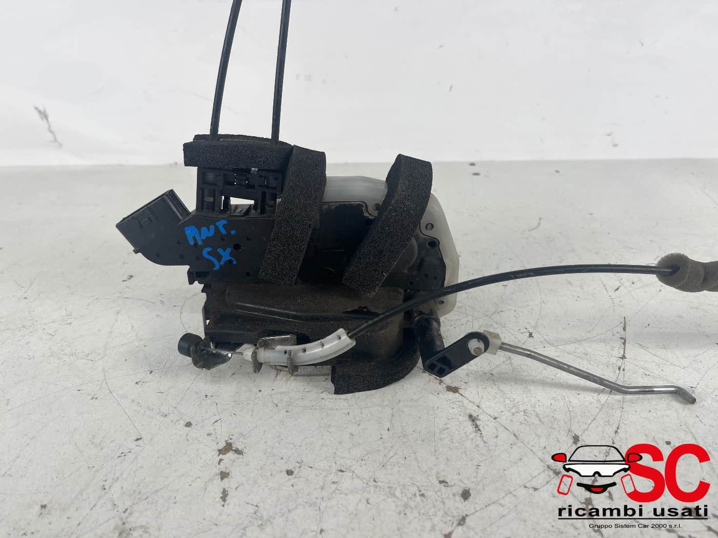 SERRATURA ANTERIORE SINISTRA NISSAN Juke Serie F15 805011KA1A (14>18)