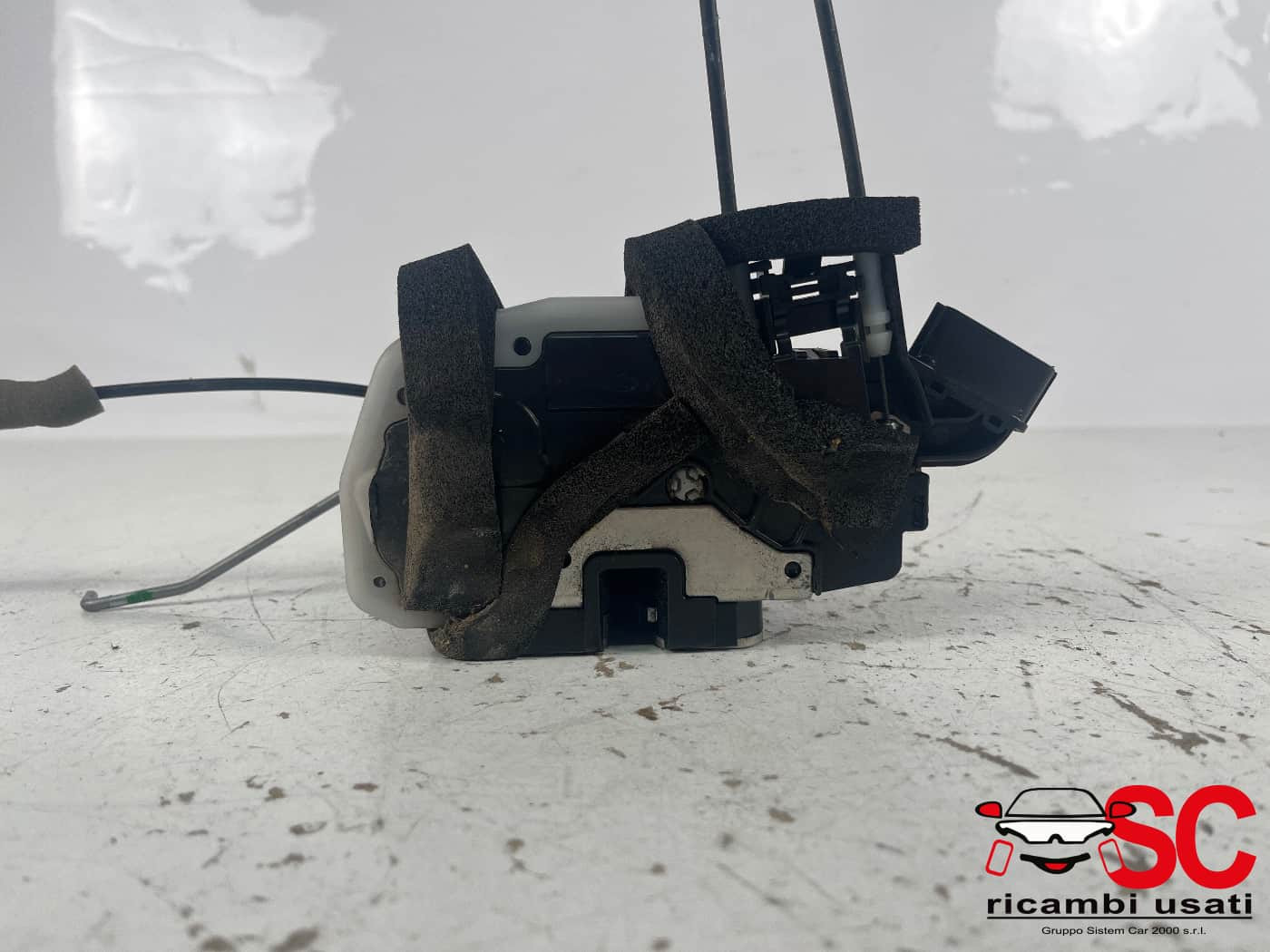 SERRATURA ANTERIORE SINISTRA NISSAN Juke Serie F15 805011KA1A (14>18)