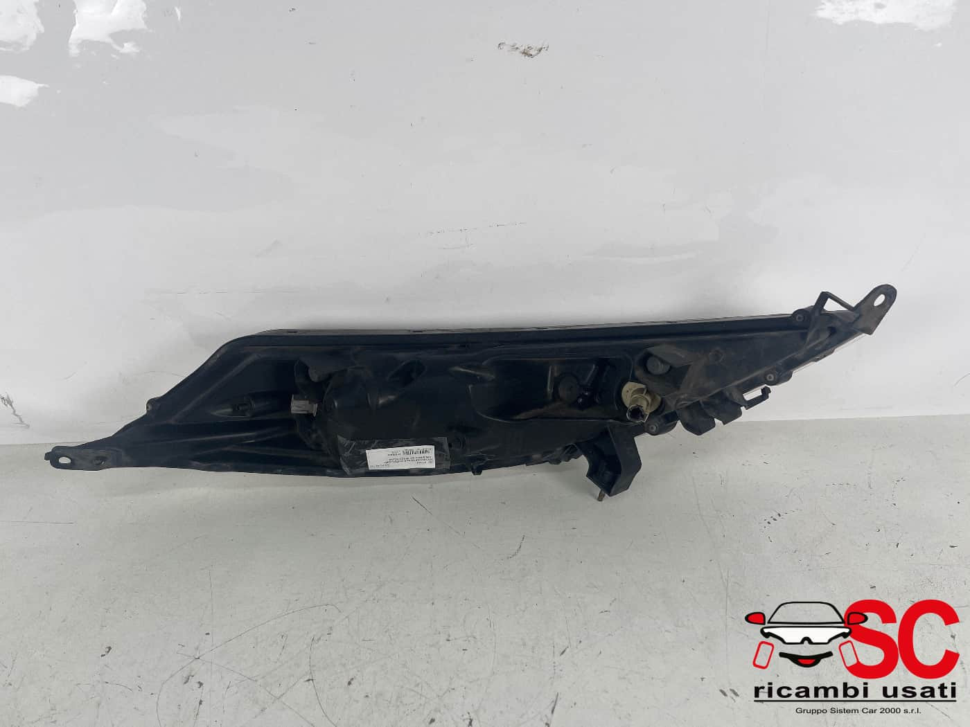 FARO ANTERIORE SINISTRO NISSAN Juke Serie F15 261251KL0B (14>18)
