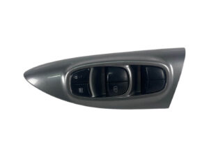 PULSANTIERA ANTERIORE SINISTRA NISSAN Juke Serie F15 809611KM2A (14>18)