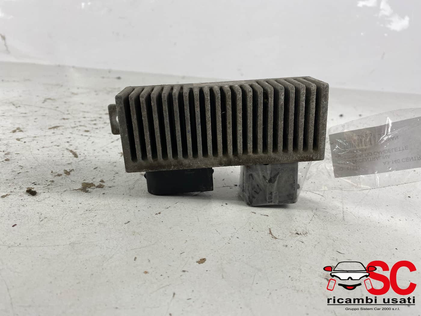 8200558438A CENTRALINA PRERISCALDAMENTO CANDELETTE NISSAN Juke Serie F15 diesel