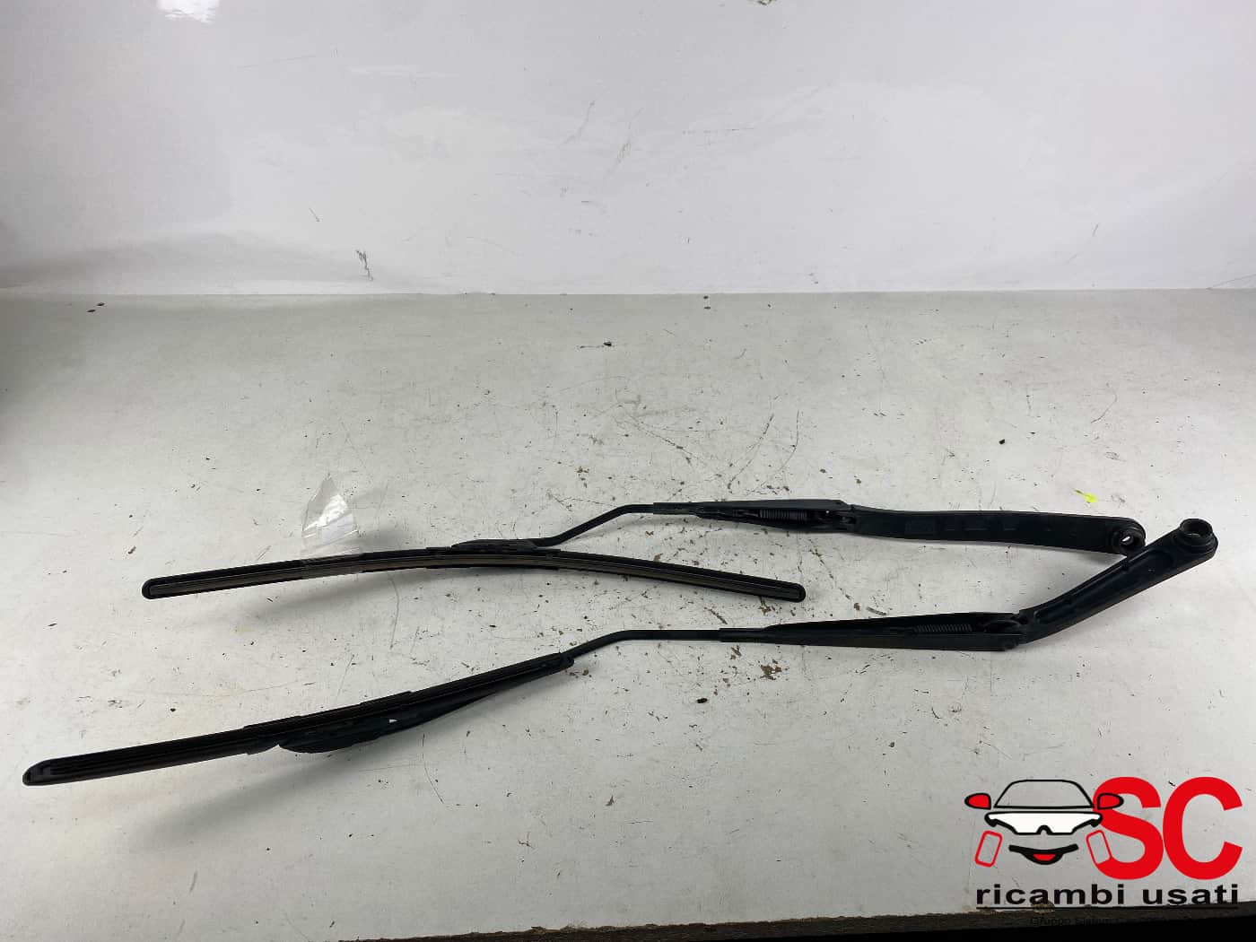 BRACCI TERGI ANT. NISSAN Juke Serie F15 28886BA61A (14>18)