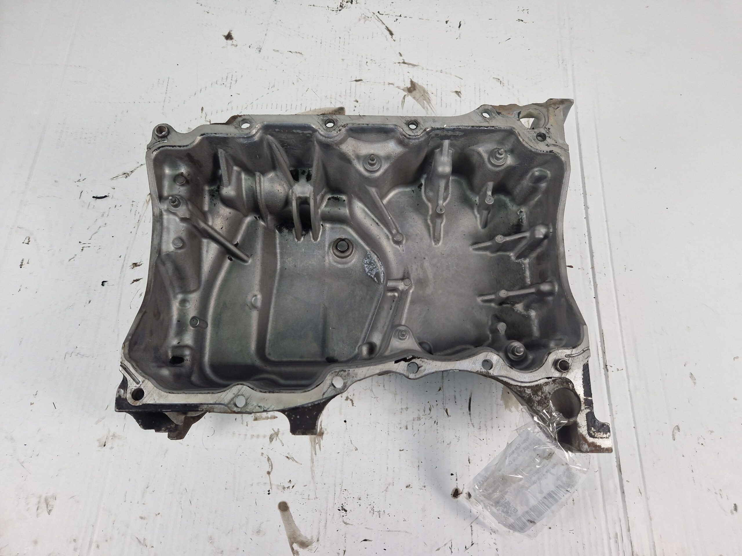 111234933R COPPA OLIO MOTORE RENAULT Trafic Combi 2° Serie Diesel 1.6 R9M503
