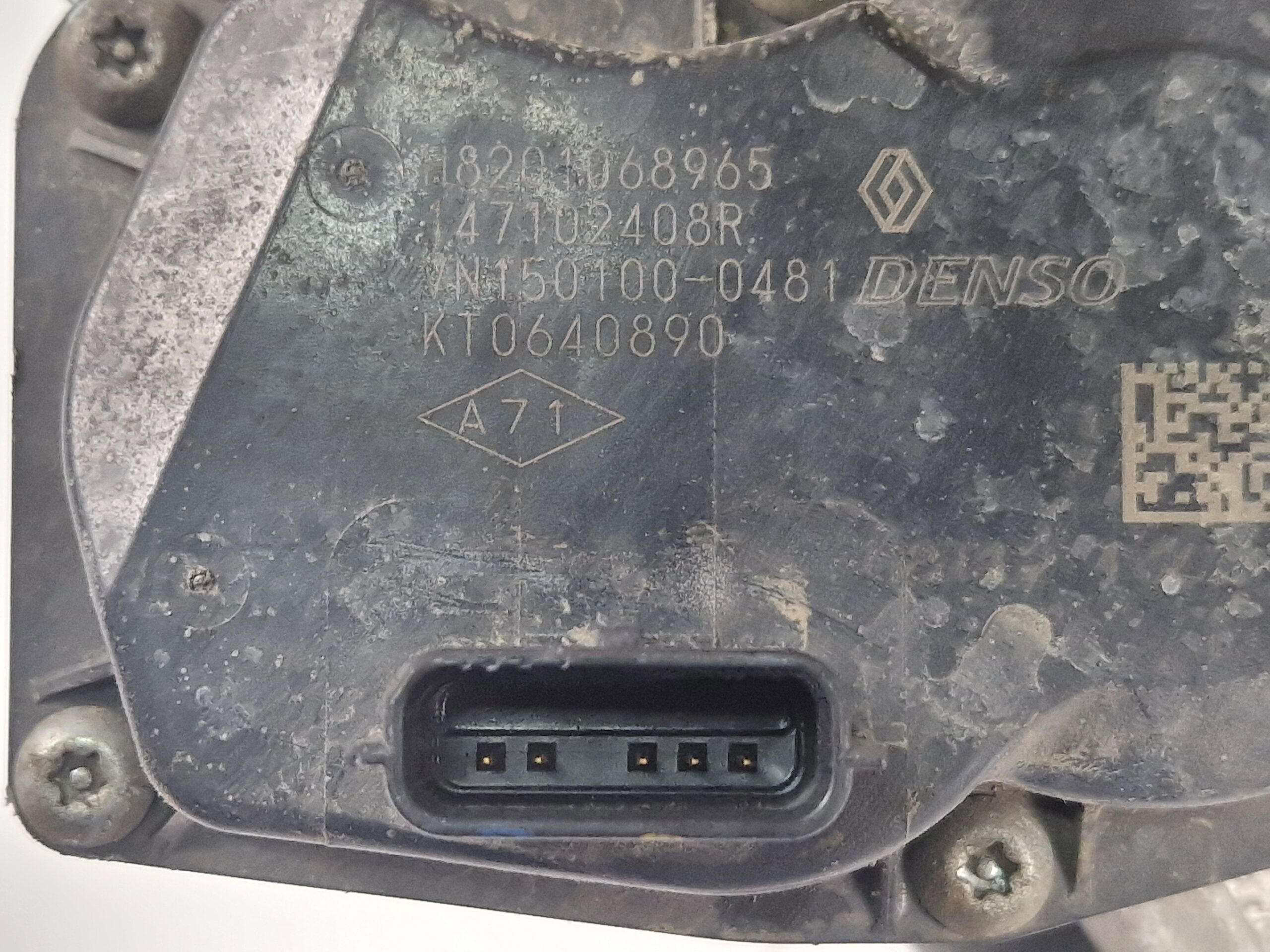 8201068965 GRUPPO VALVOLA EGR RENAULT Trafic Combi 2° Serie Diesel 1.6 R9M503