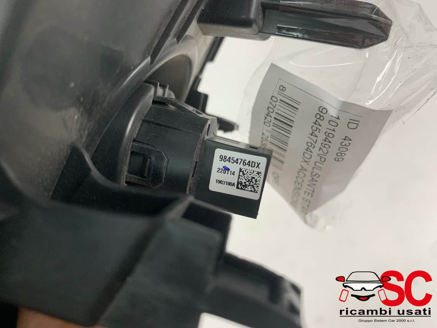 PULSANTE START E STOP OPEL Astra L Serie 98454764DX (21>)