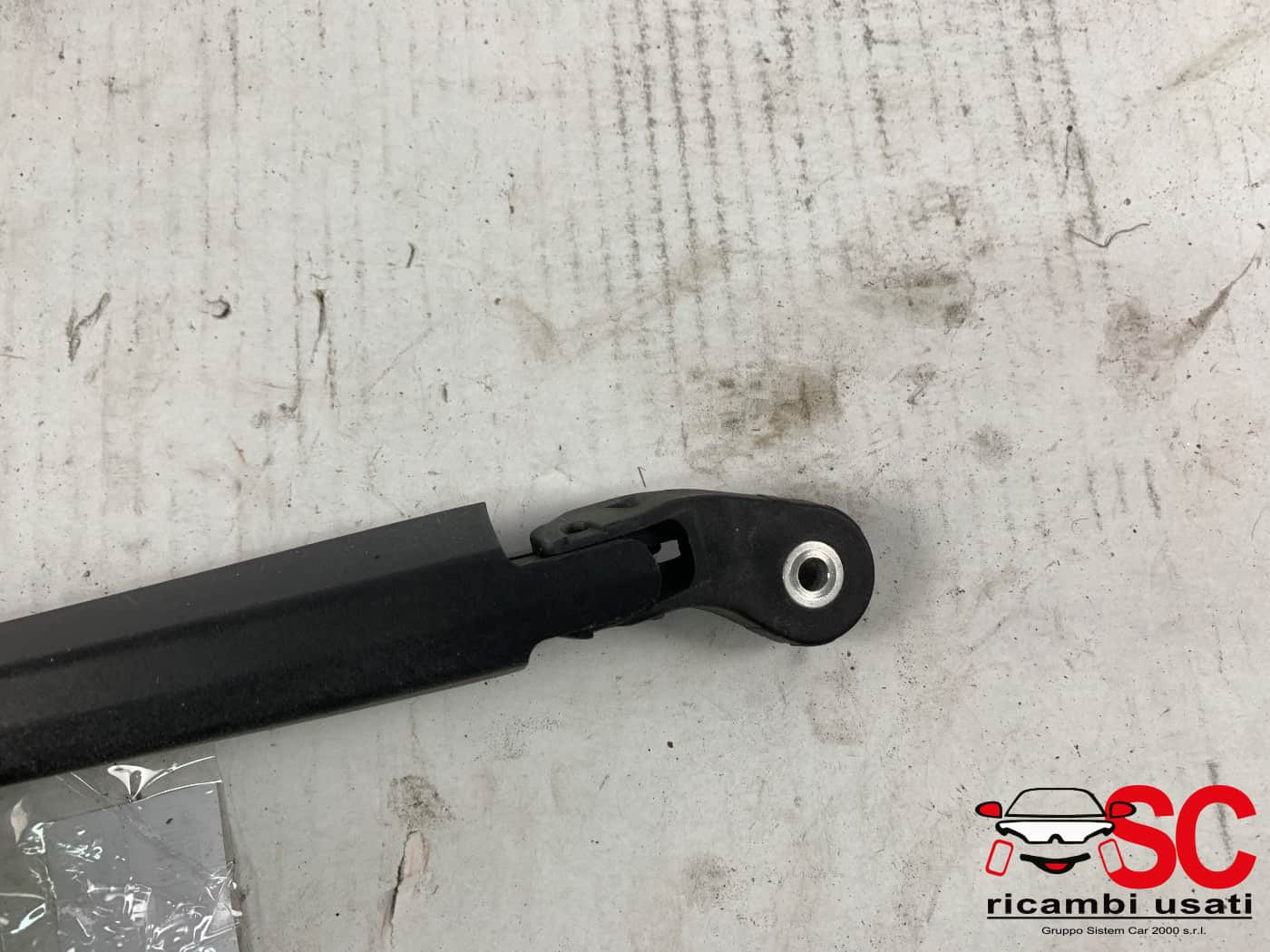 BRACCIO TERGICRISTALLO POSTERIORE BMW X2 F39 82050215 (18>)