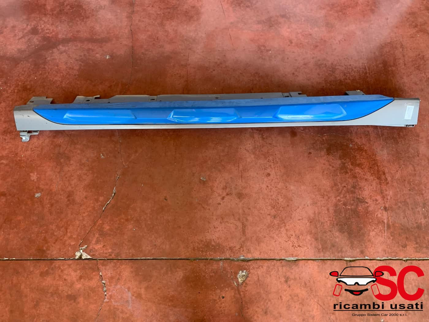 SOTTOPORTA DESTRO BMW X2 F39 51778069154 (18>)