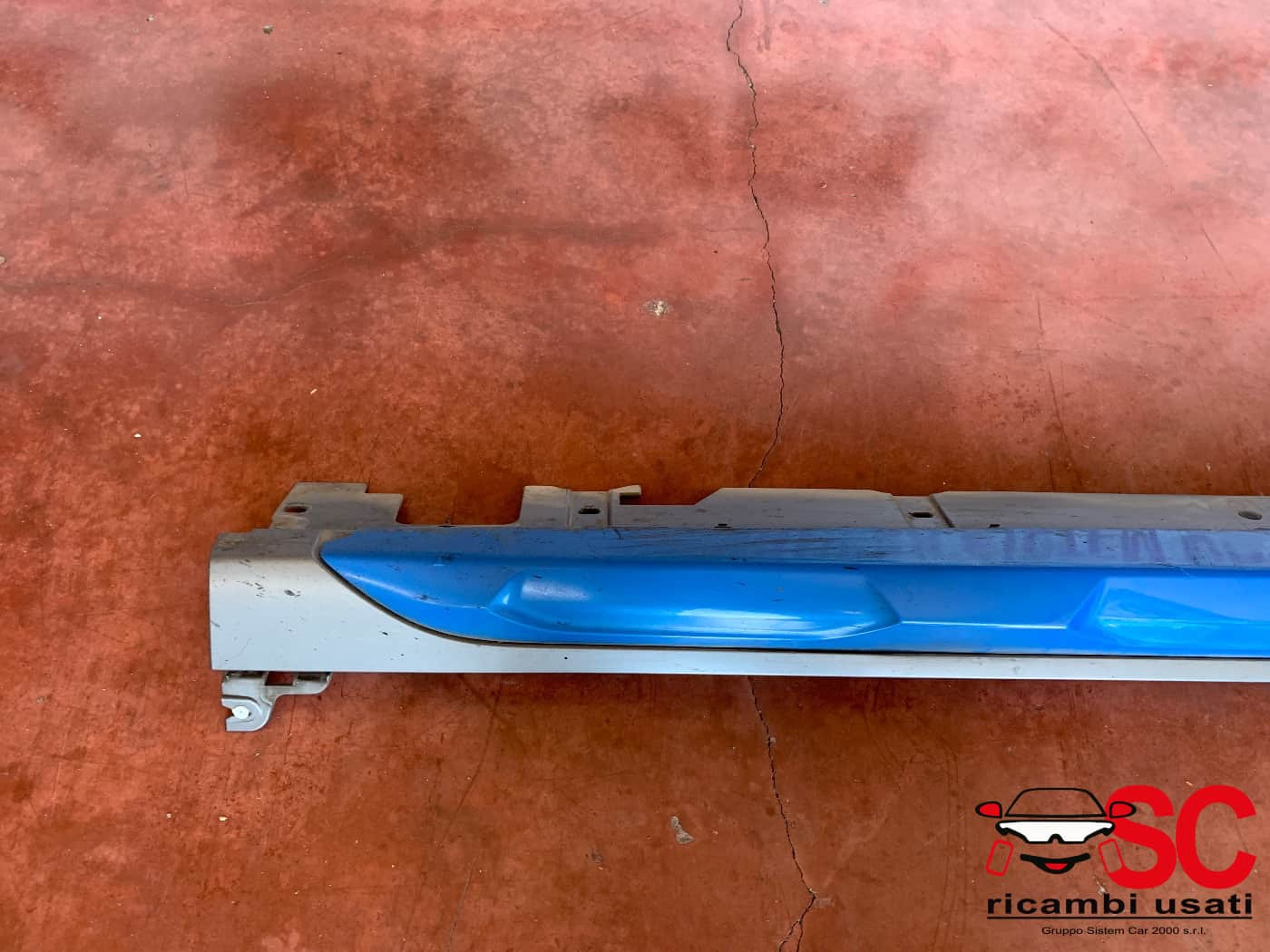 SOTTOPORTA DESTRO BMW X2 F39 51778069154 (18>)