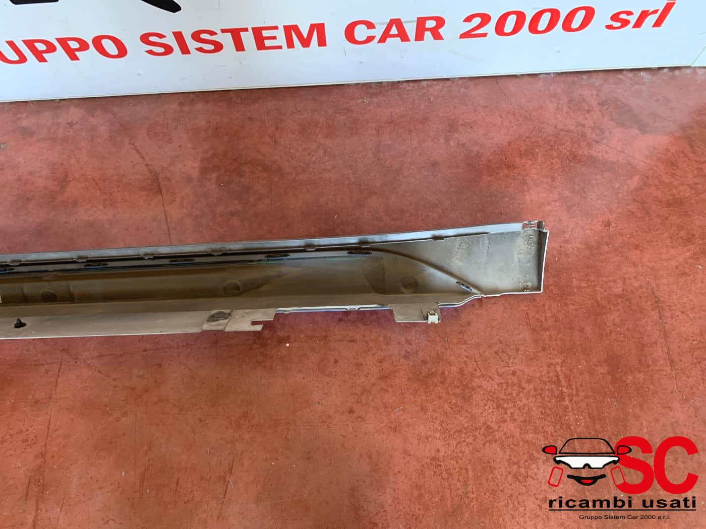 SOTTOPORTA DESTRO BMW X2 F39 51778069154 (18>)