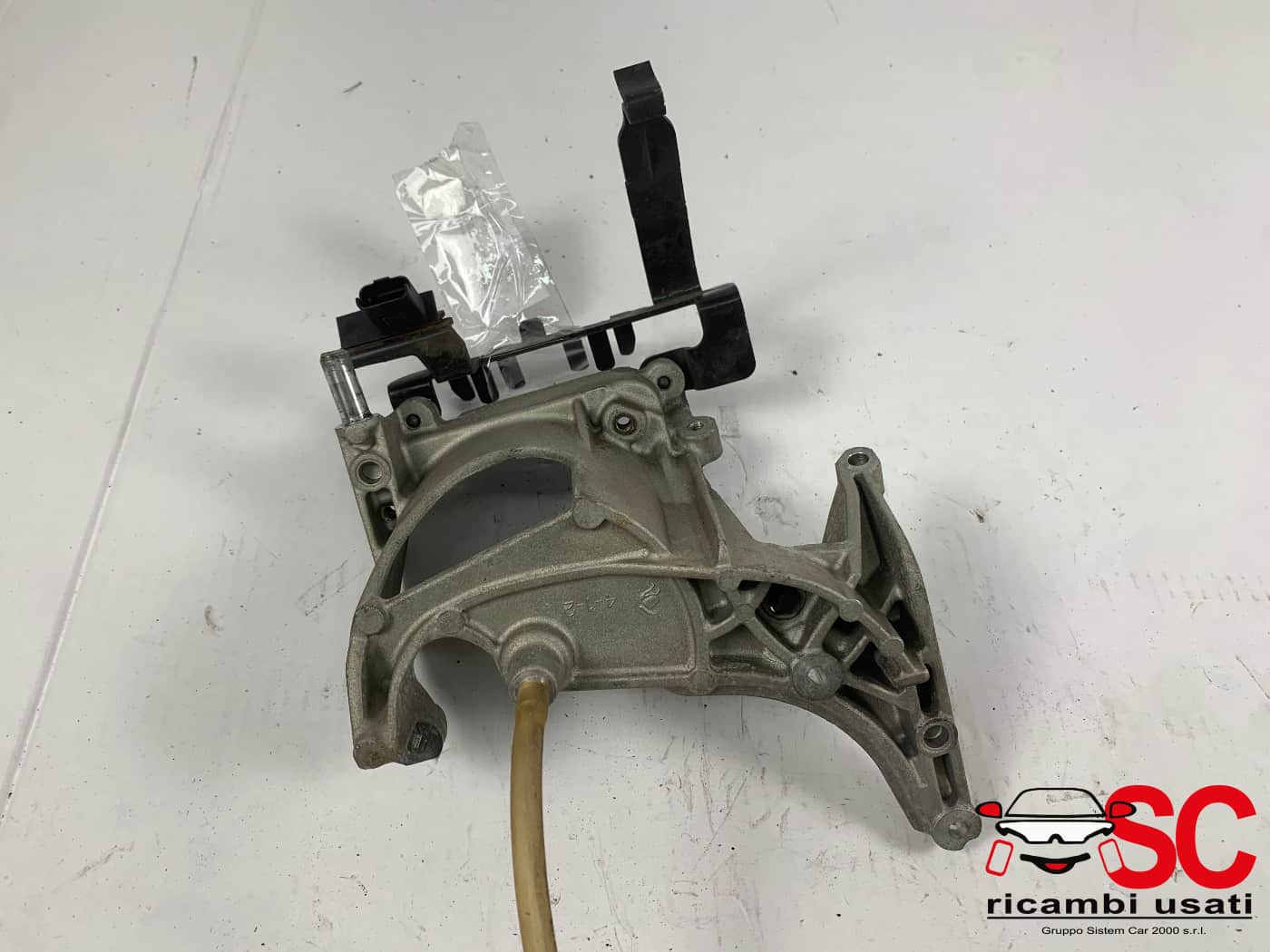 9672309580 SUPPORTO FILTRO GASOLIO PEUGEOT 308 2° Serie diesel