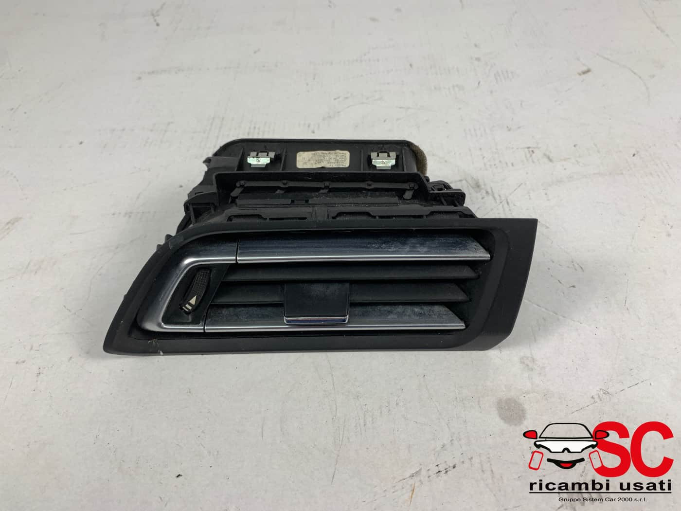 BOCCHETTA ARIA CRUSCOTTO DX PEUGEOT 308 2° Serie 96778766 (13>)