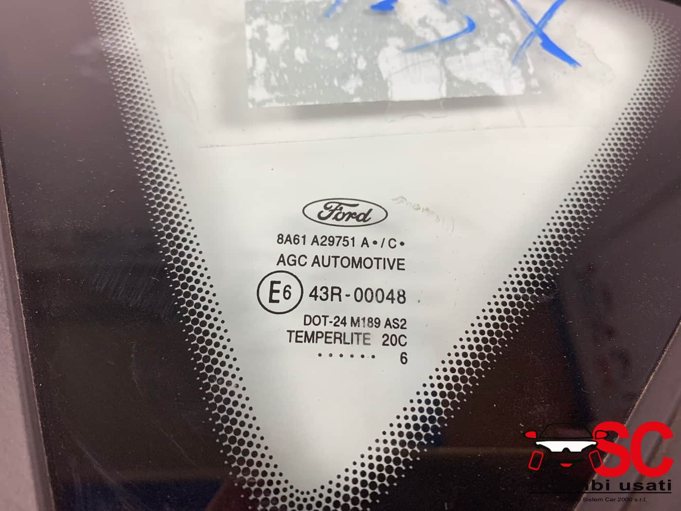 VETRO FISSO POSTERIORE SX FORD Fiesta 6° Serie 8A61A29751A (08>17)