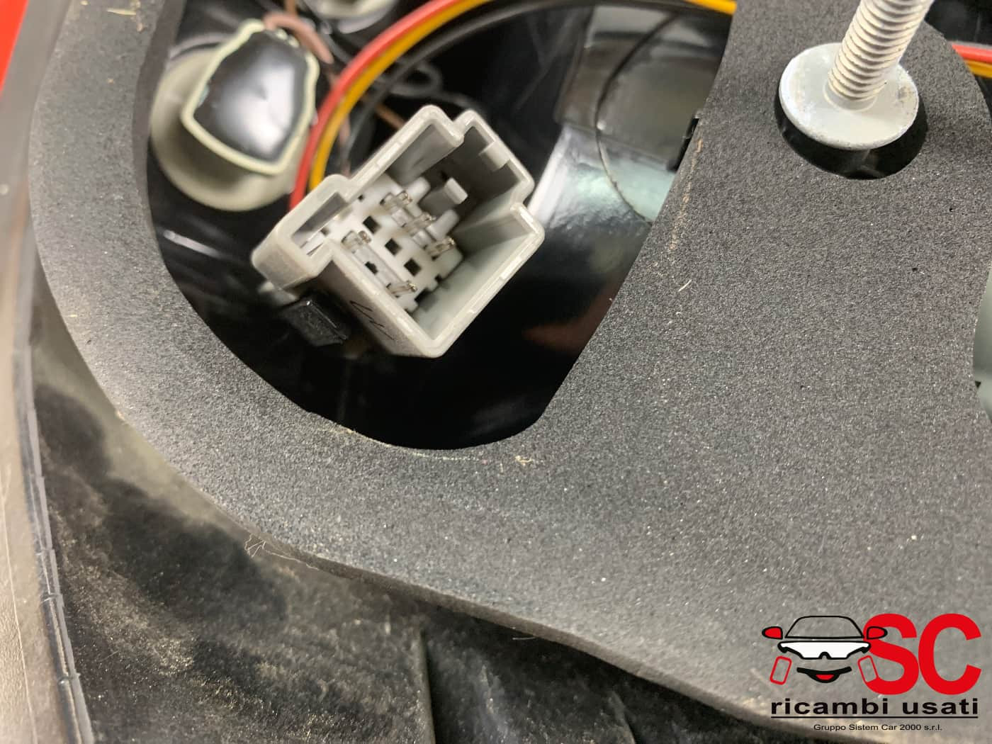 STOP FANALE POSTERIORE SINISTRO FORD Fiesta 6° Serie 1823622 (08>17)