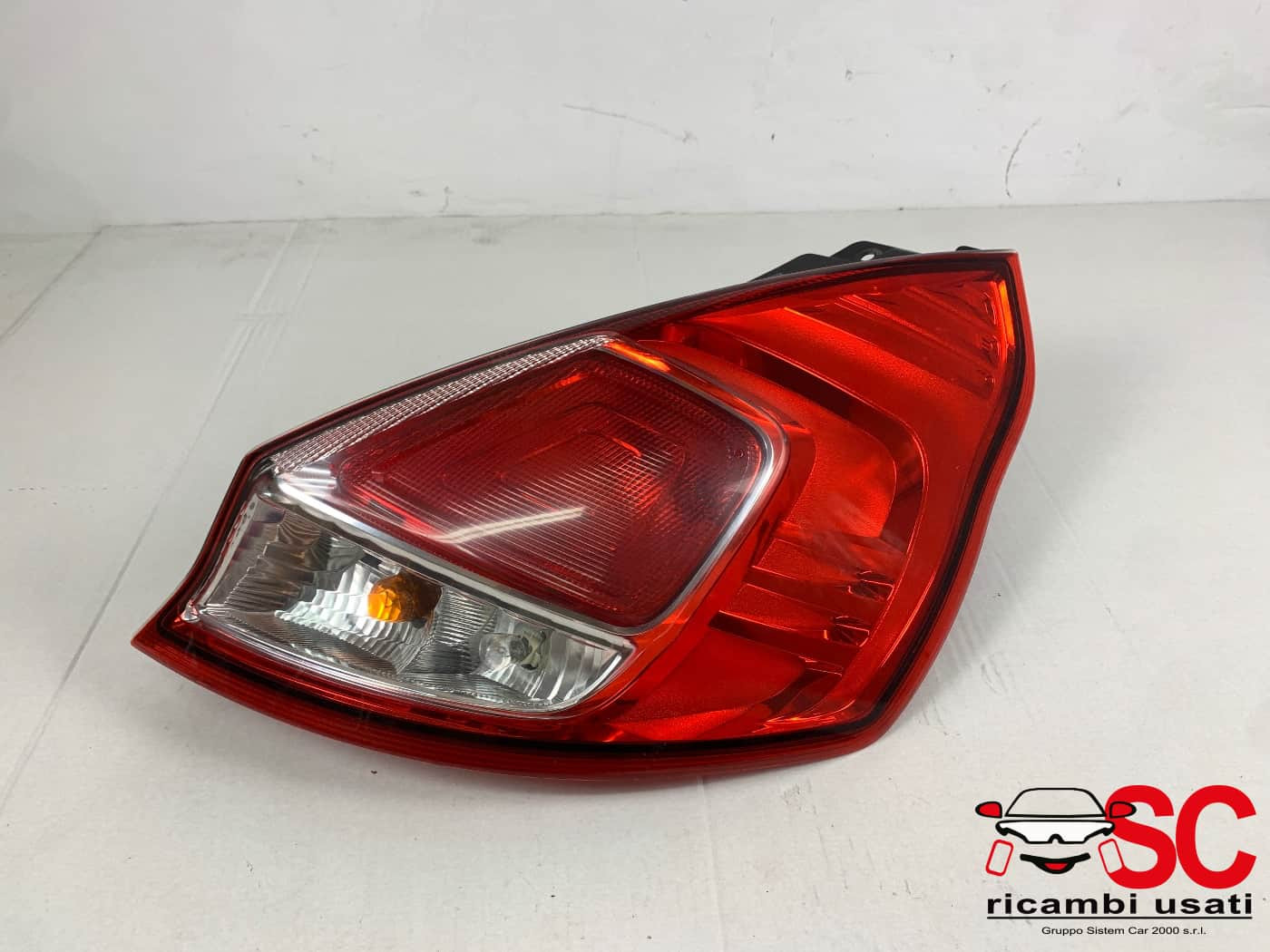 STOP FANALE POSTERIORE DESTRO FORD Fiesta 6° Serie 1823621 (08>17)