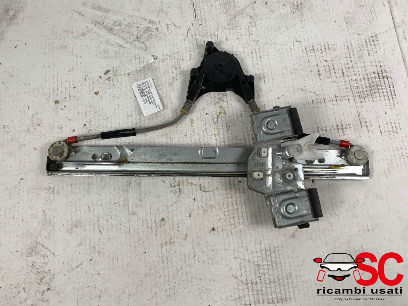 MECCANISMO ALZAVETRO ANT. SX FORD Fiesta 6° Serie 8A51A23200 (08>17)