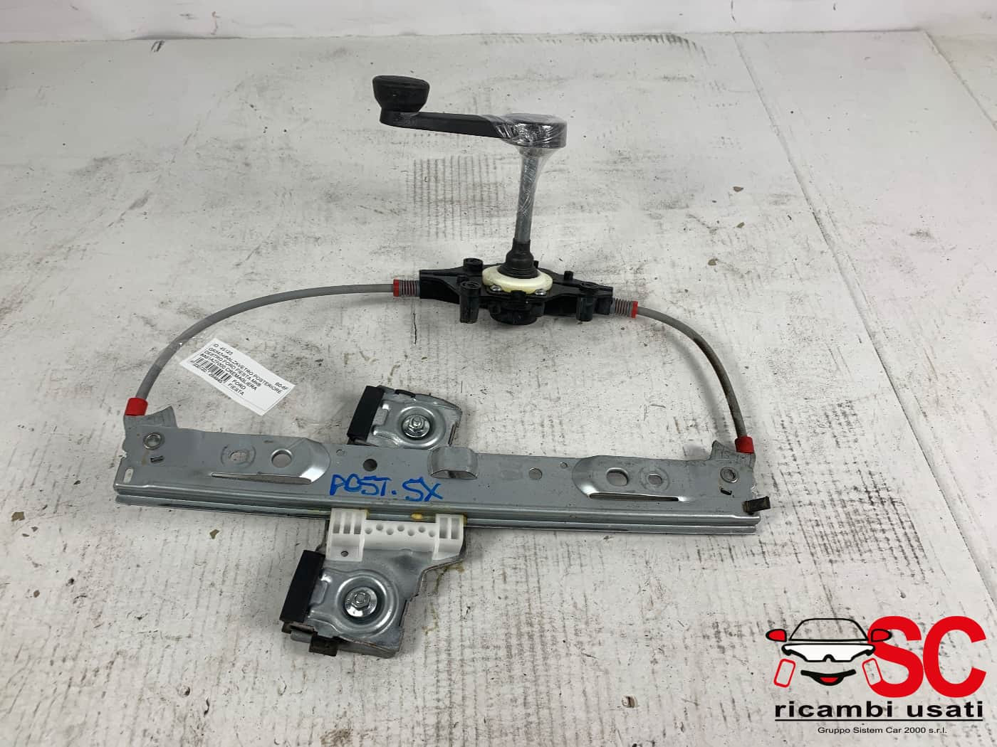 MECCANISMO ALZAVETRO POST. SX FORD Fiesta 6° Serie 8A61A27000 (08>17)