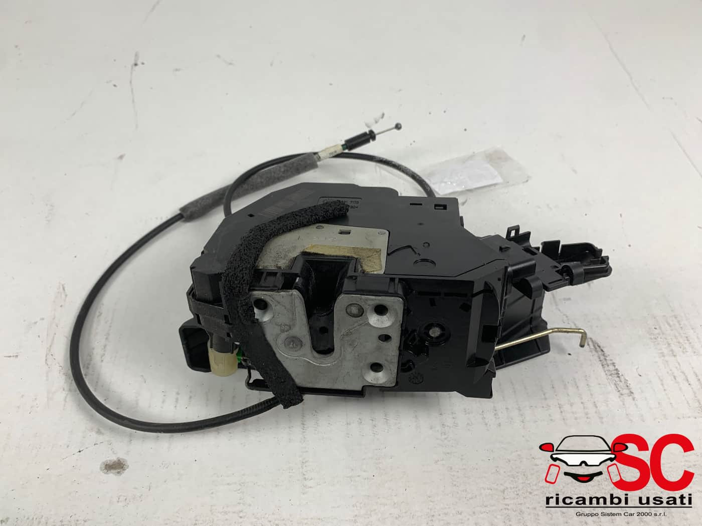 SERRATURA ANTERIORE SINISTRA RENAULT Trafic Serie 805039405R (14>)