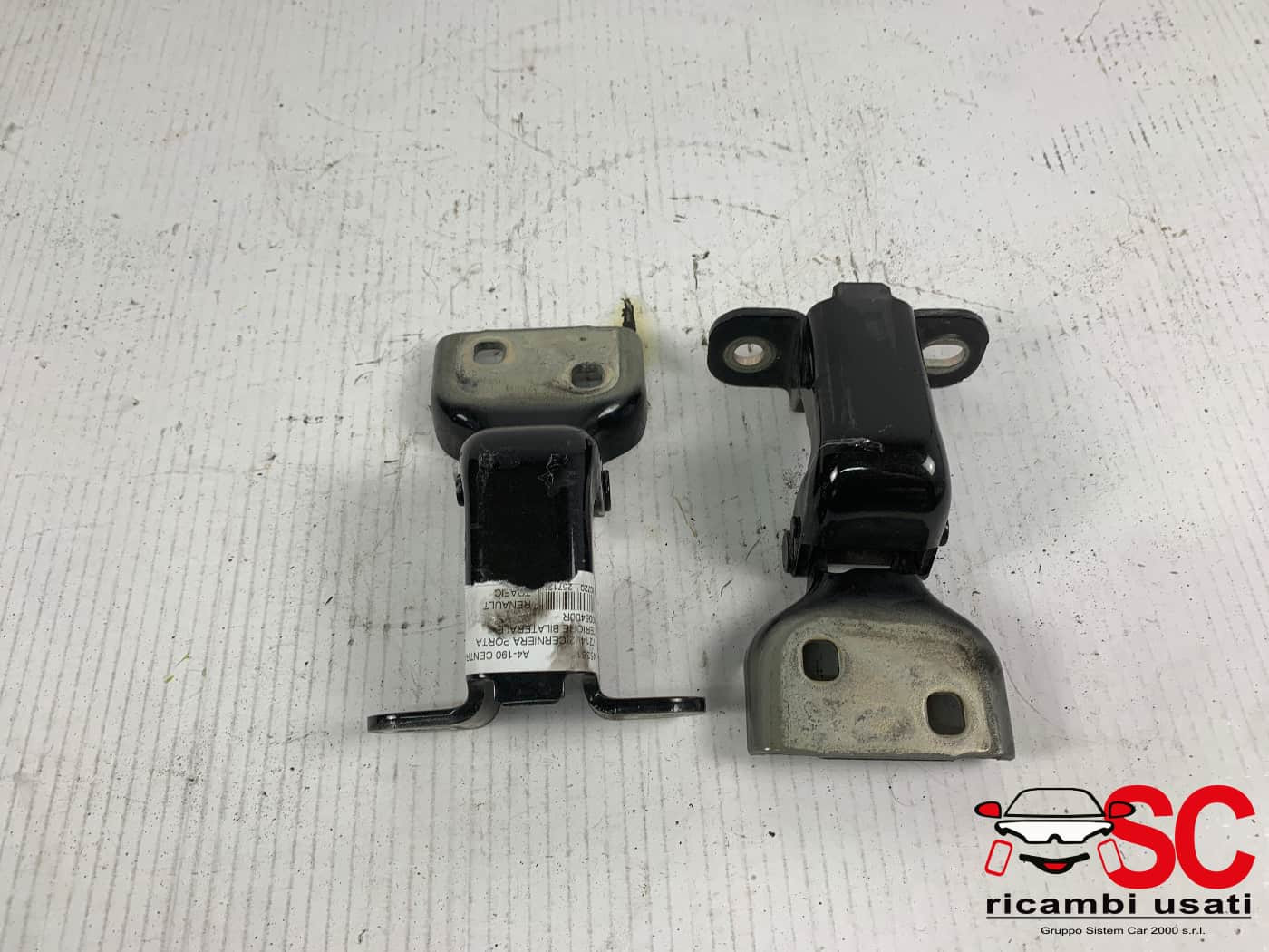 804005400R CERNIERA PORTIERA ANTERIORE RENAULT Trafic Serie diesel