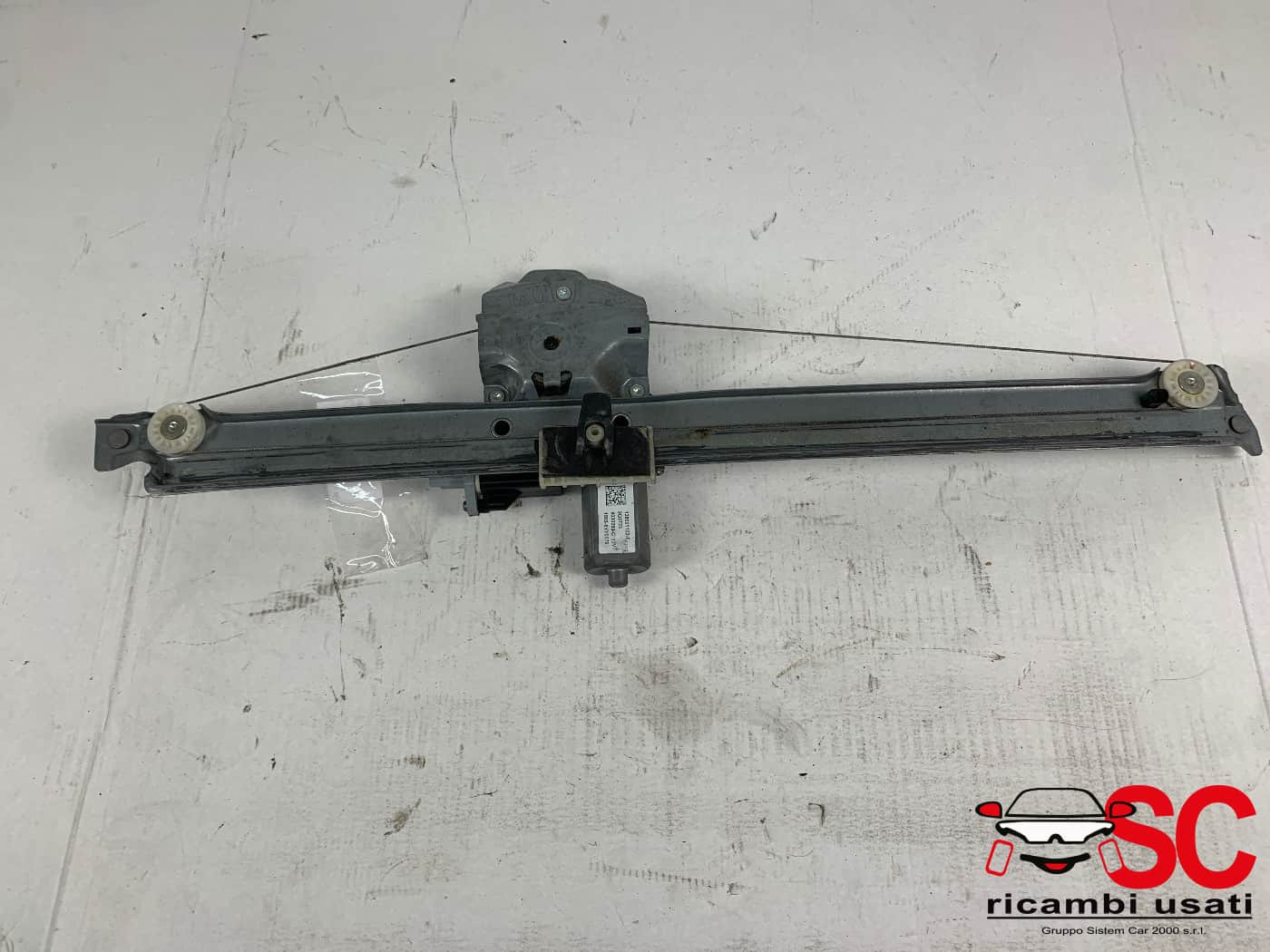 MOTORINO ALZAVETRO ANTERIORE SINISTRO RENAULT Trafic Serie 807216280R (14>)