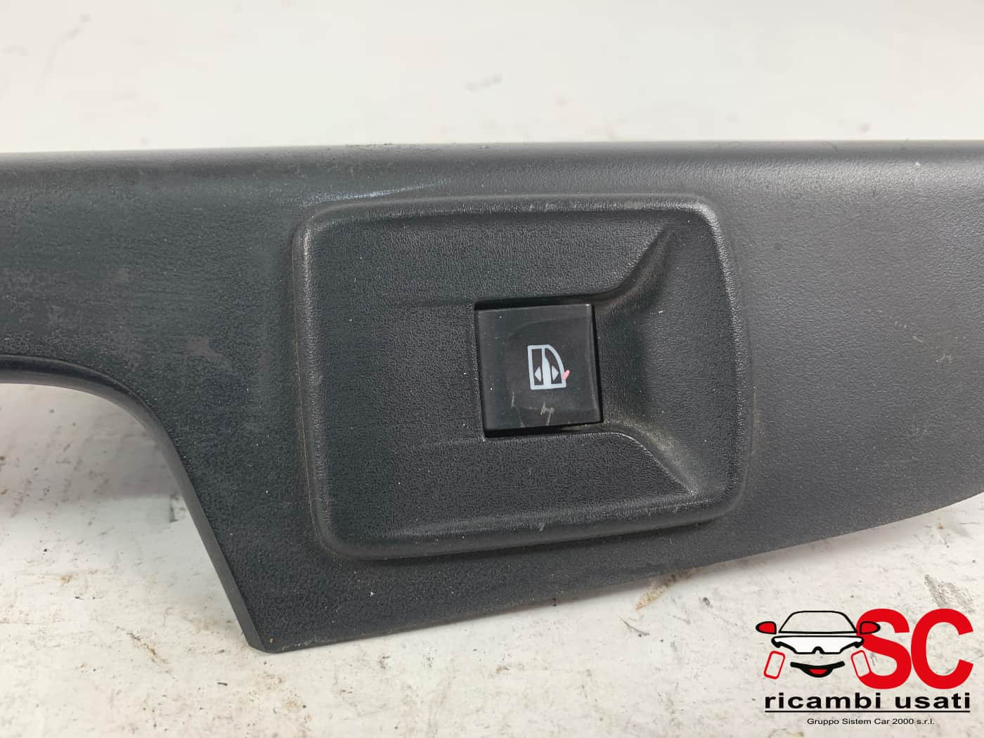 254218614R PULSANTE ALZAVETRO ANTERIORE DX RENAULT Trafic Serie diesel