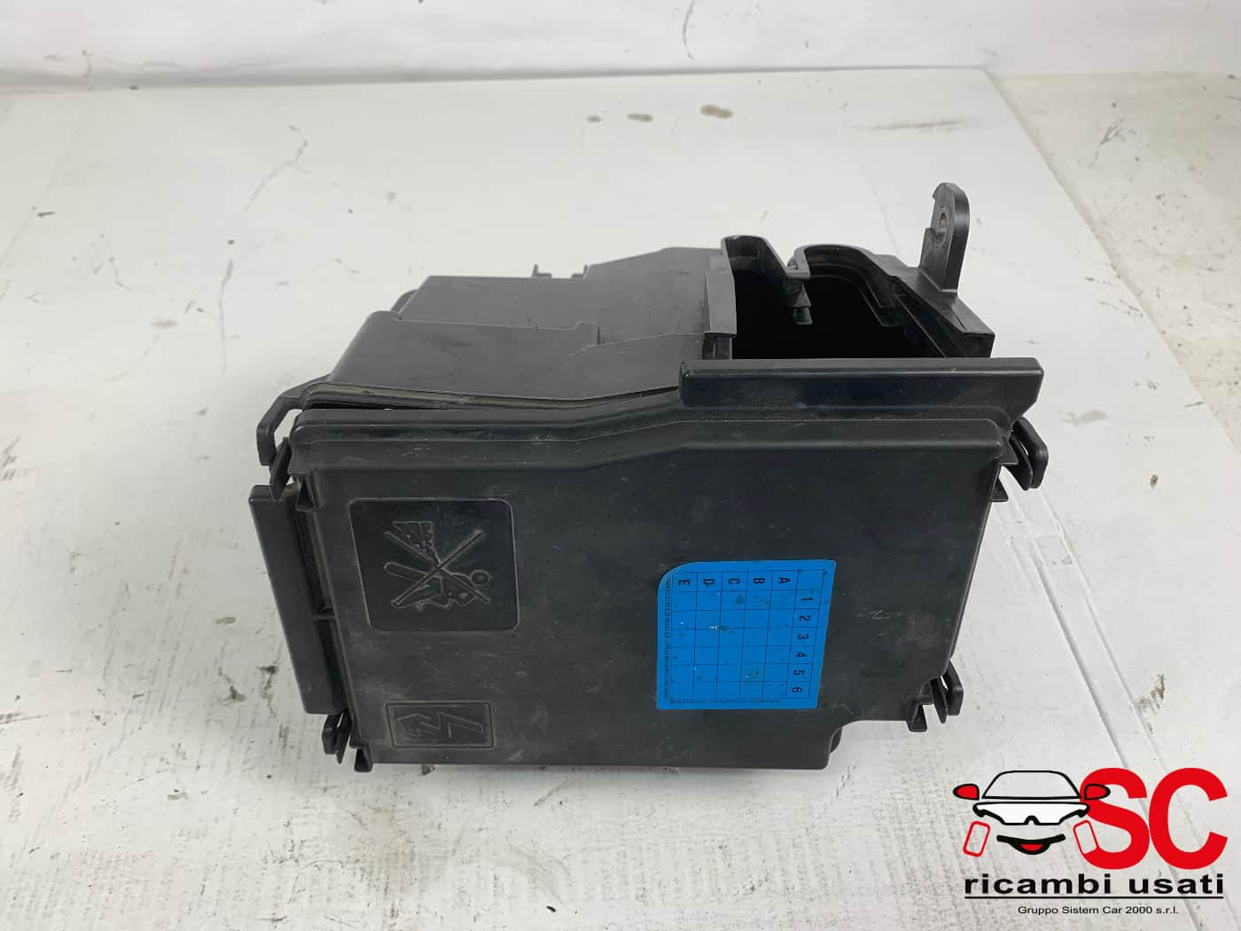 243503708R BOX CONTENITORE PORTA FUSIBILI RENAULT Trafic Serie diesel