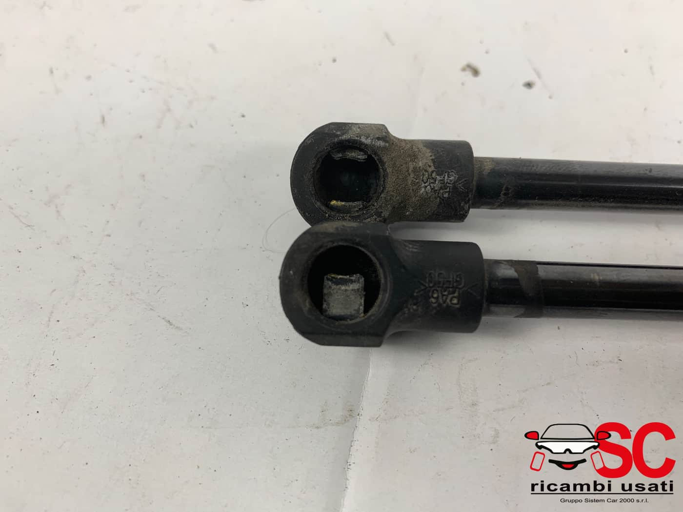 PISTONCINI COFANO POST. OPEL Mokka 1° Serie 95095593 (12>)