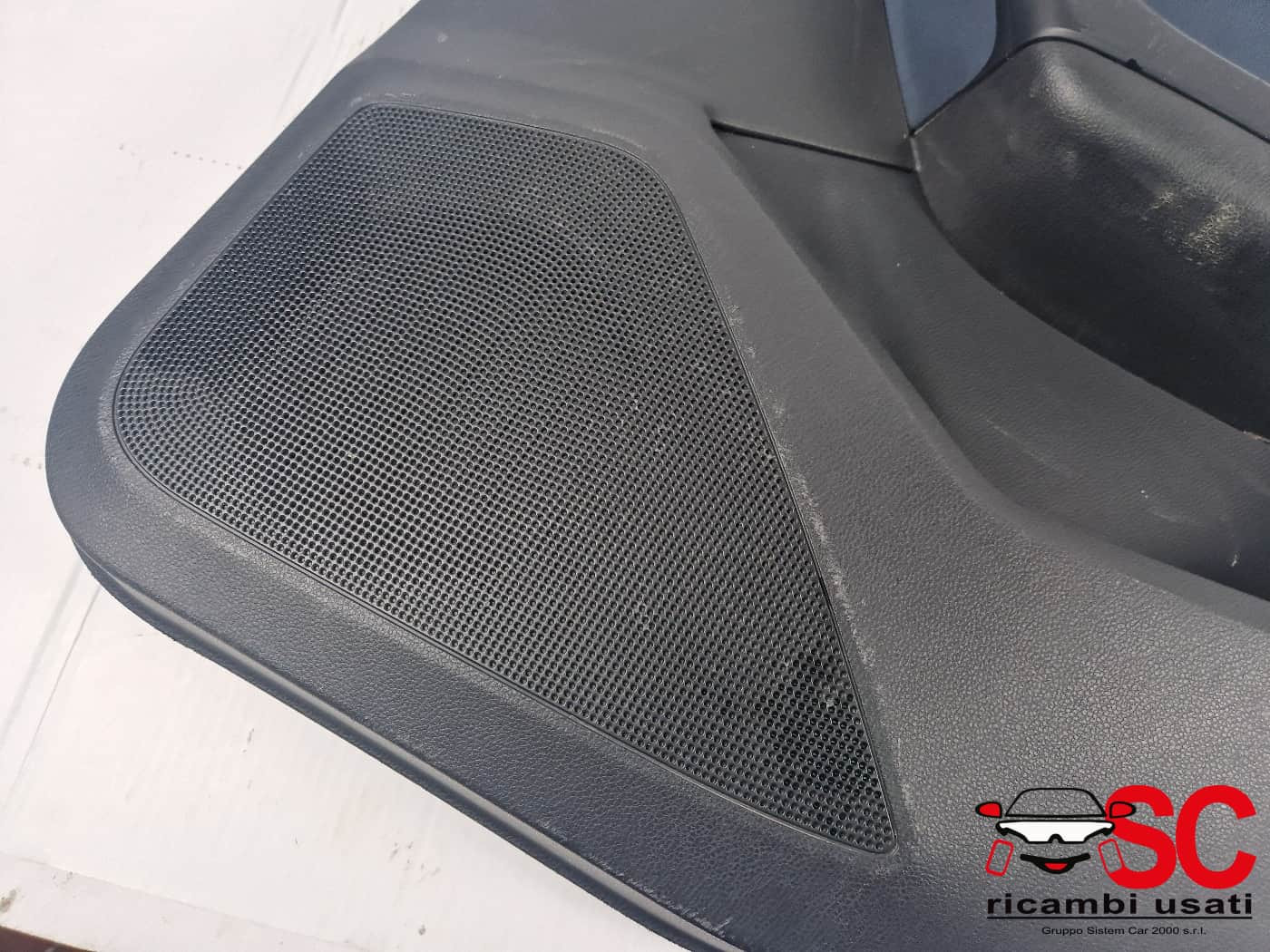 PANNELLO INTERNO PORTIERA POST DX SEAT Ateca Serie 575867024B (16>)