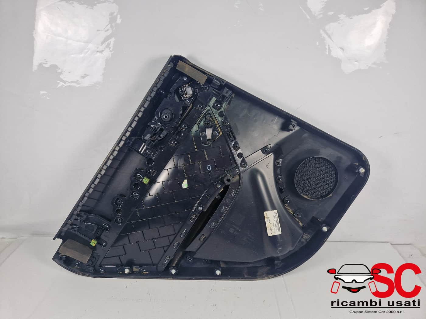 PANNELLO INTERNO PORTIERA POST DX SEAT Ateca Serie 575867024B (16>)