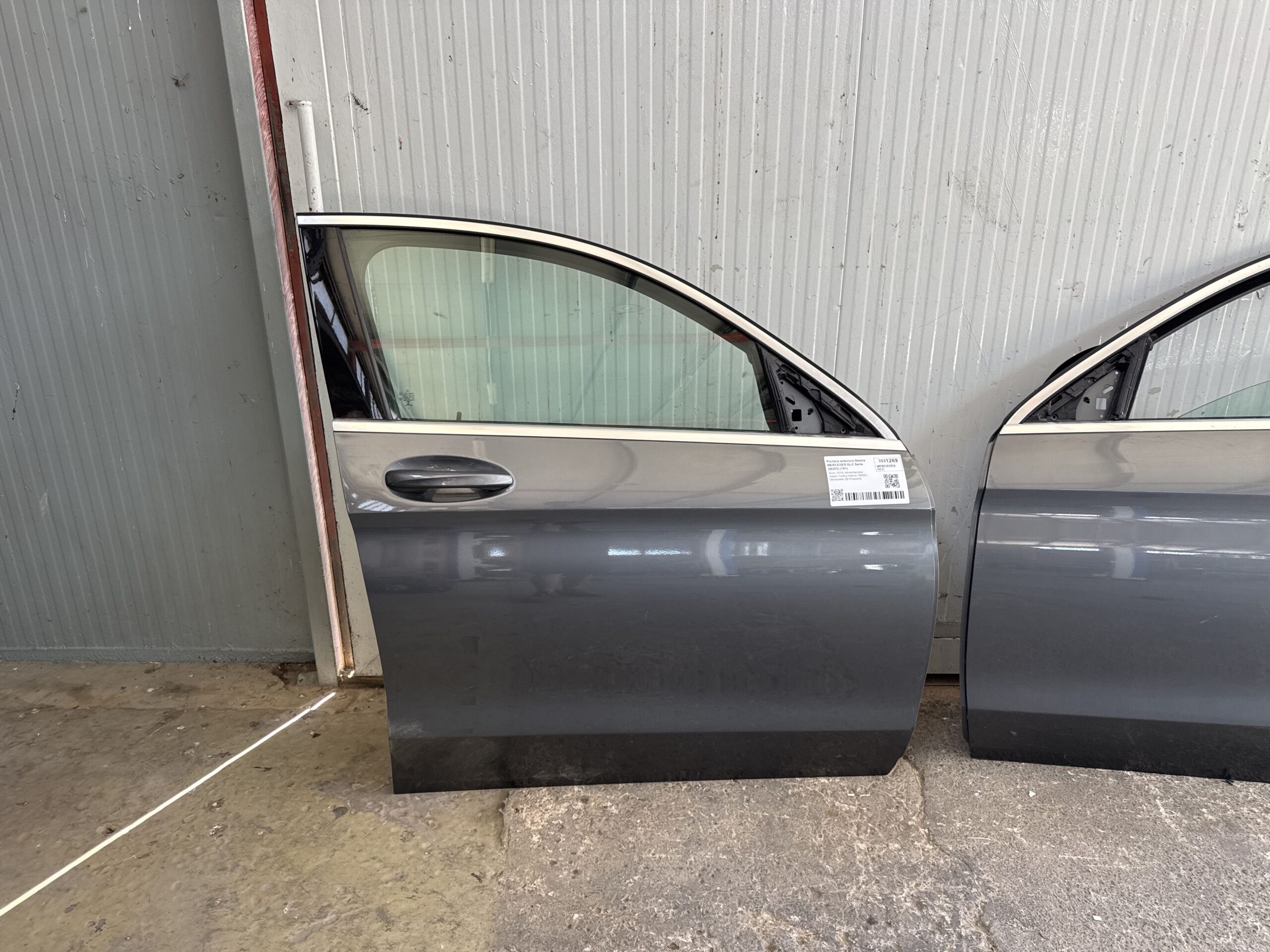 PORTIERA ANTERIORE DESTRA MERCEDES GLC Serie (W253) (15>)
