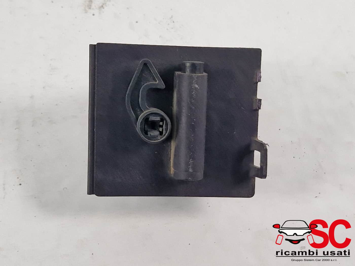 A0008202303 MOTORINO SPORTELLINO CARBURANTE MERCEDES Classe A Serie (W176) Diesel