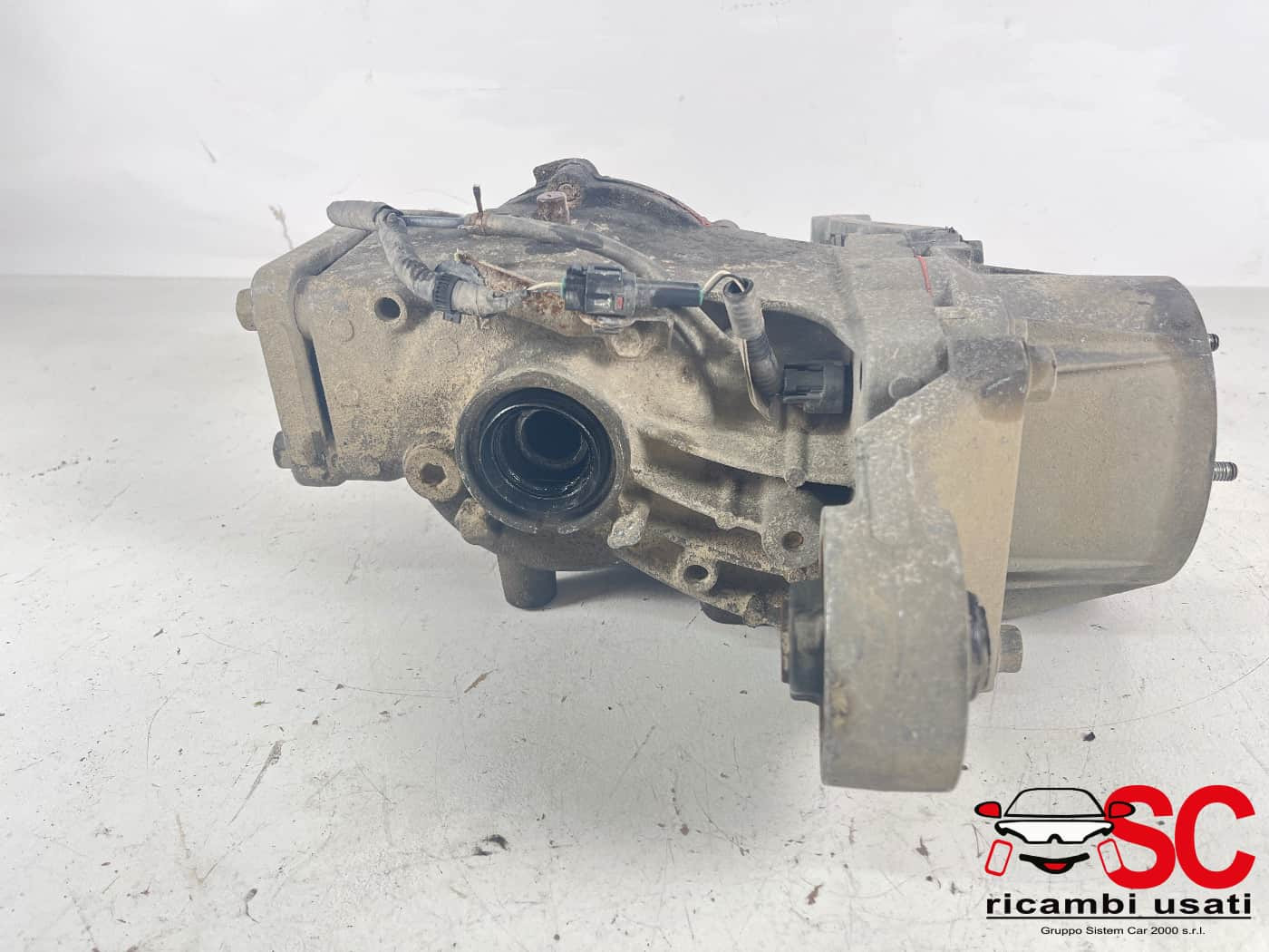 4111042040 4111042040 DIFFERENZIALE POSTERIORE TOYOTA Rav4 5° Serie diesel