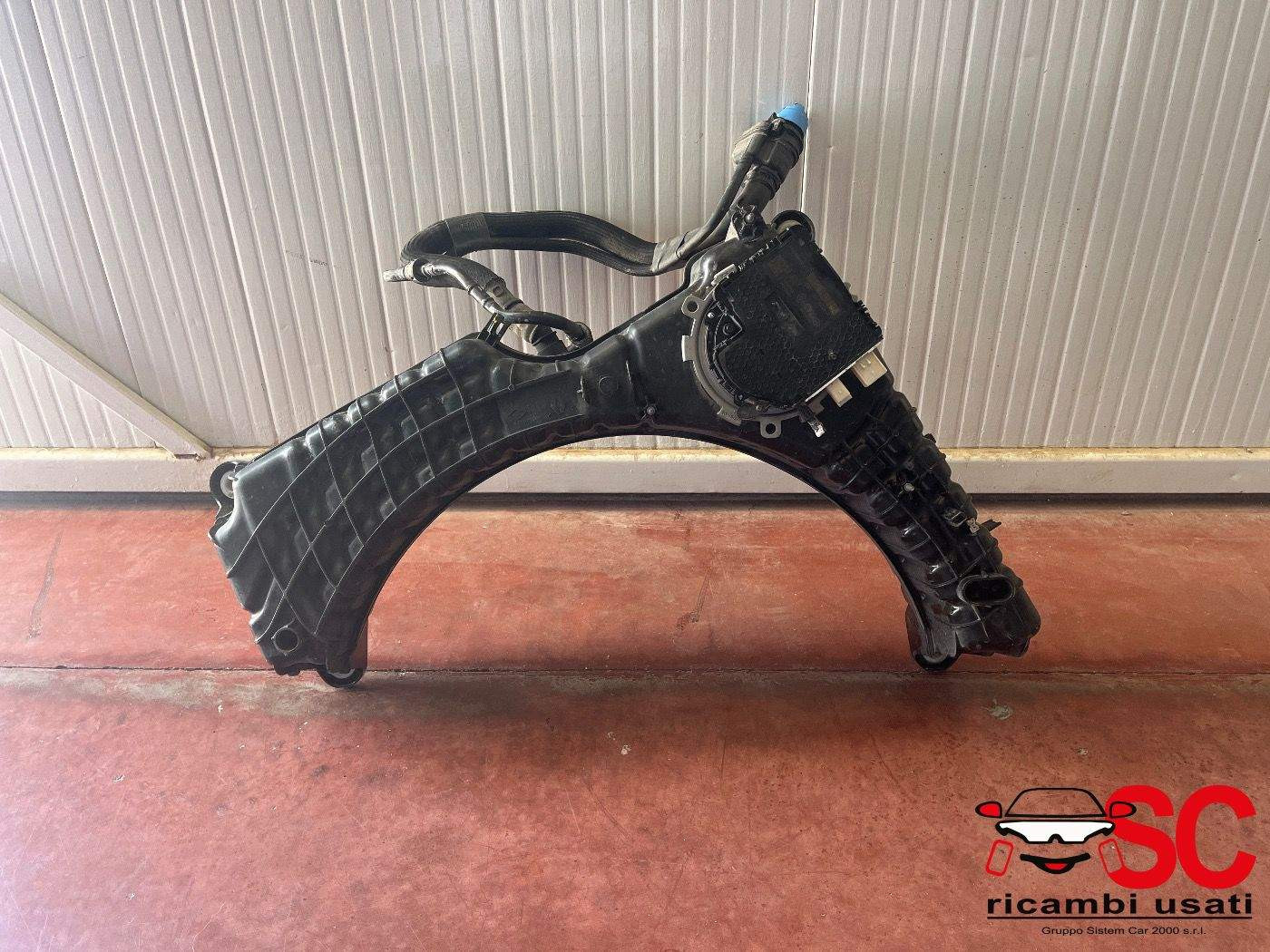 SERBATOIO ADBLUE RENAULT Express Serie 172A27153R (20>)