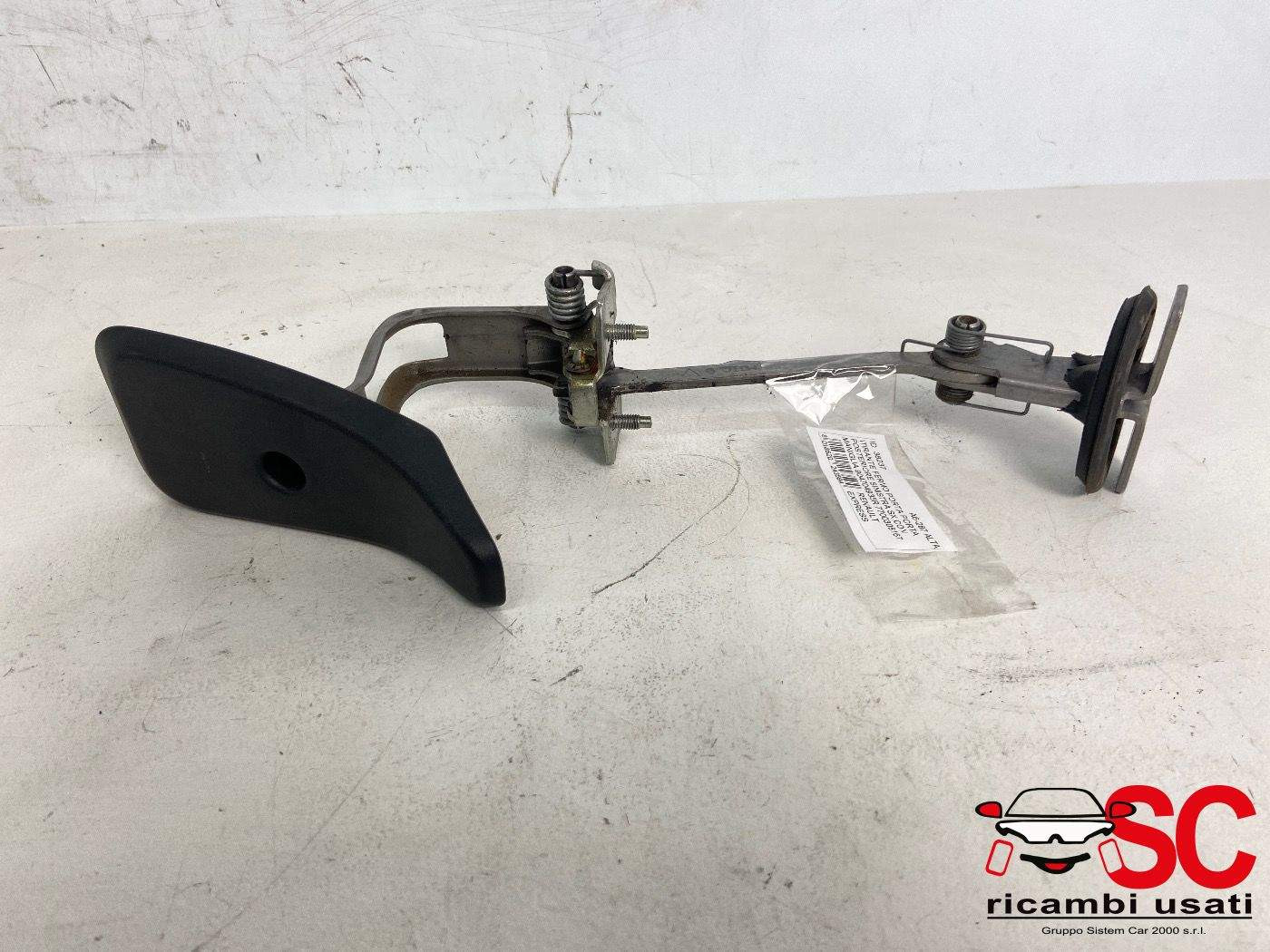 TIRANTE FERMO PORTA POST SX RENAULT Express Serie 904704935R (20>)