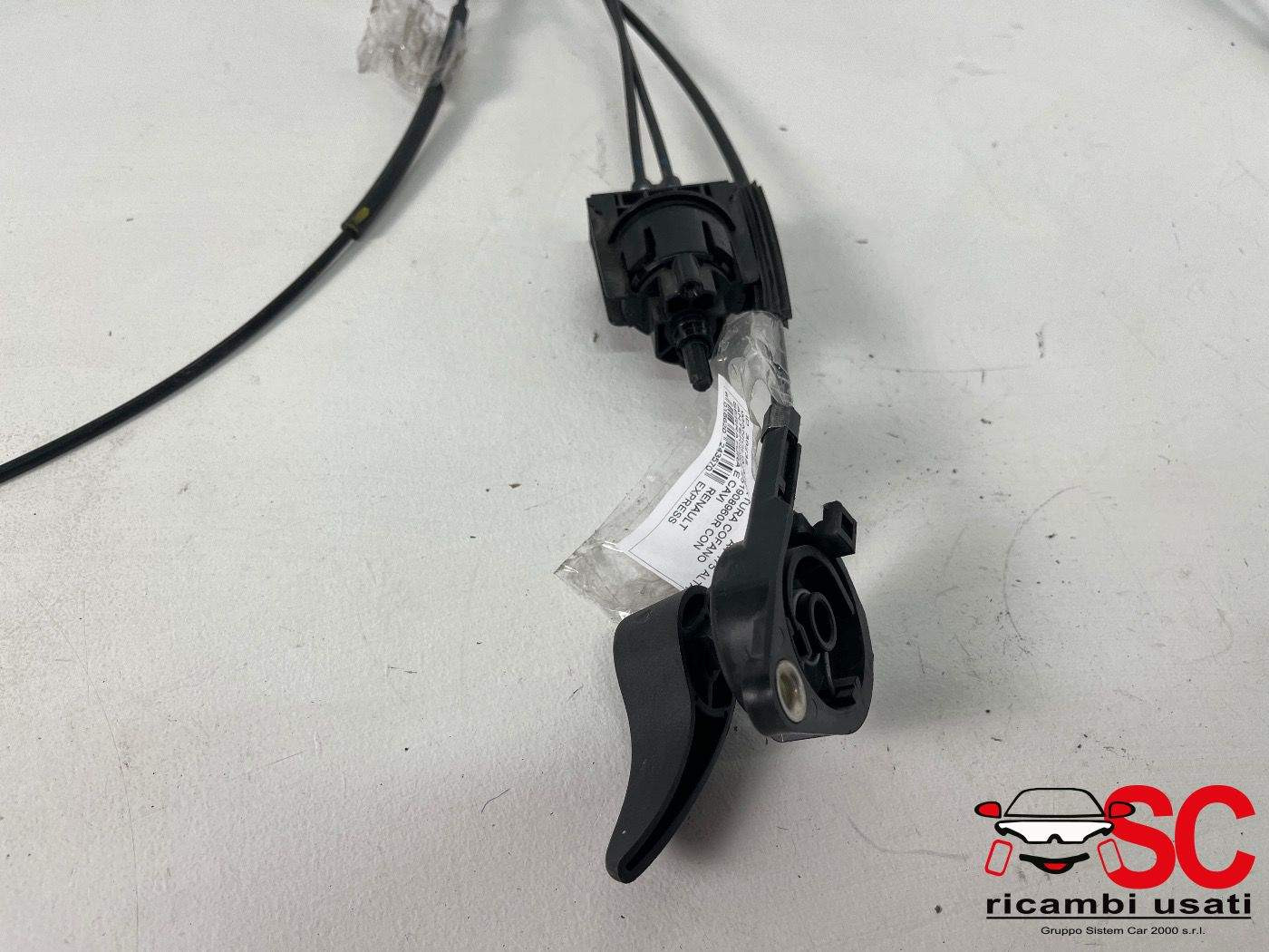 LEVA APERTURA COFANO ANTERIORE RENAULT Express Serie 251908960R (20>)