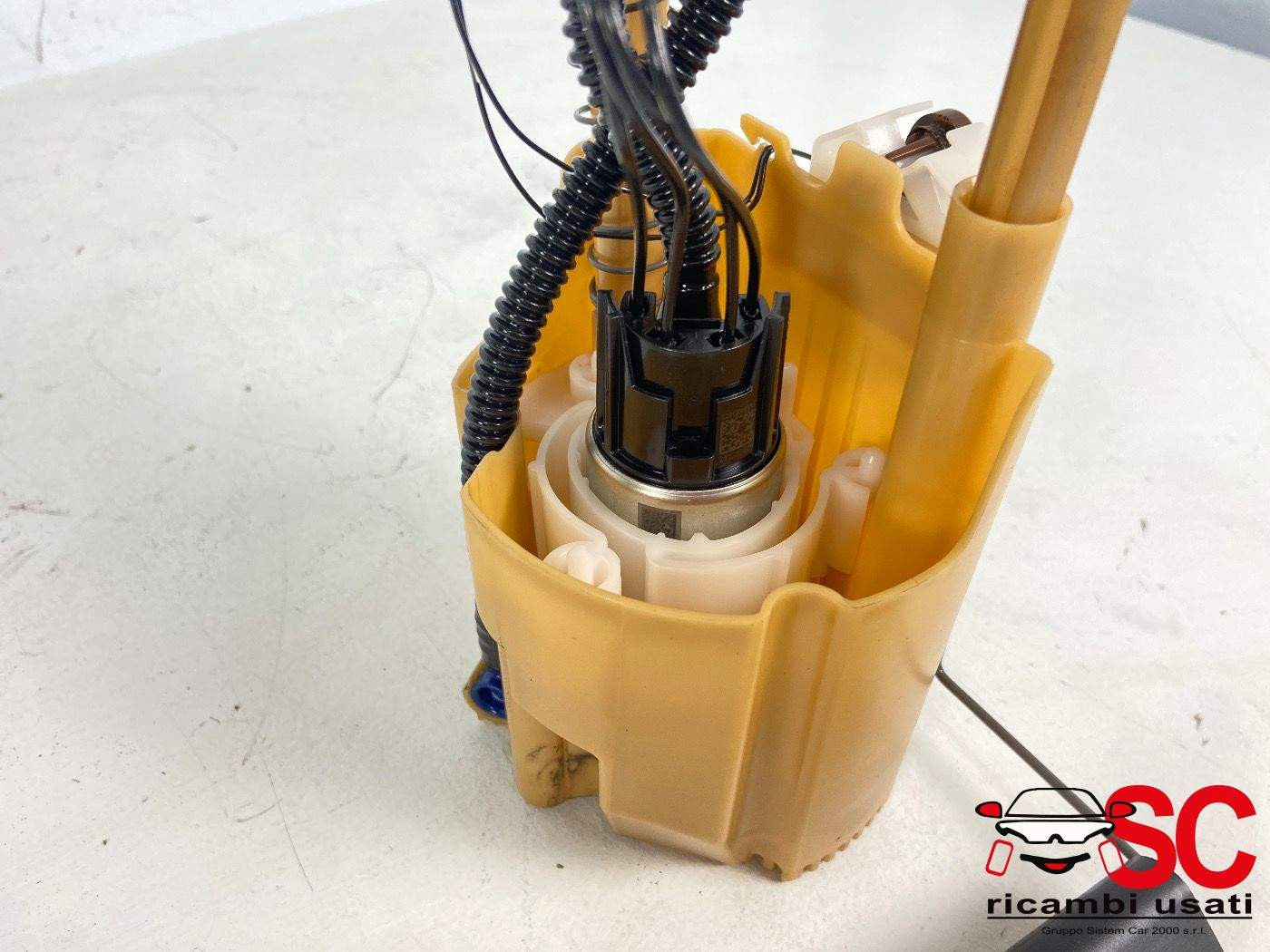 172023807R POMPA CARBURANTE RENAULT Express Serie diesel