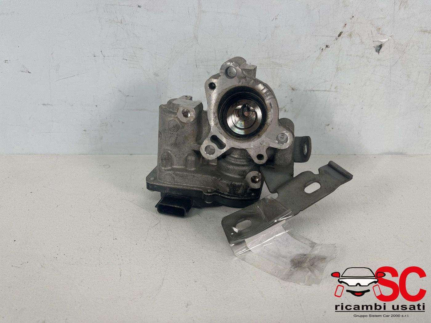 147100361R VALVOLA EGR RENAULT Express Serie diesel