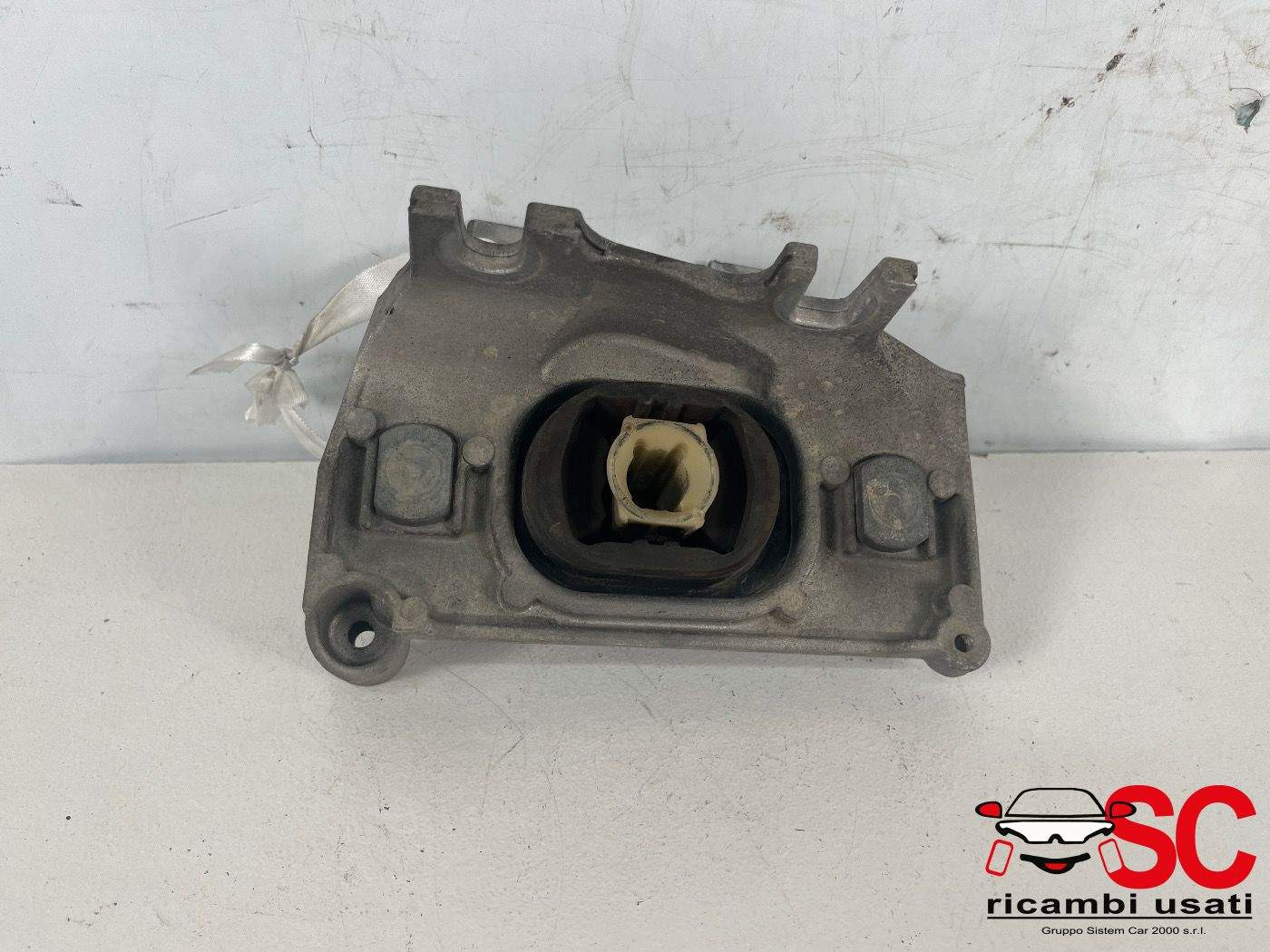 112205217R SUPPORTO MOTORE RENAULT Express Serie diesel