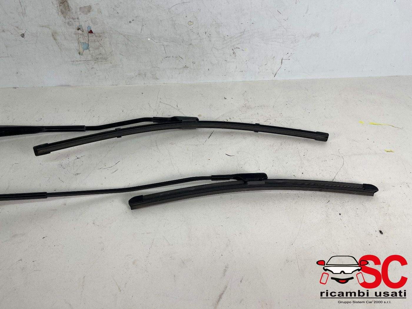 BRACCI TERGI ANT. RENAULT Express Serie 288861710R (20>)
