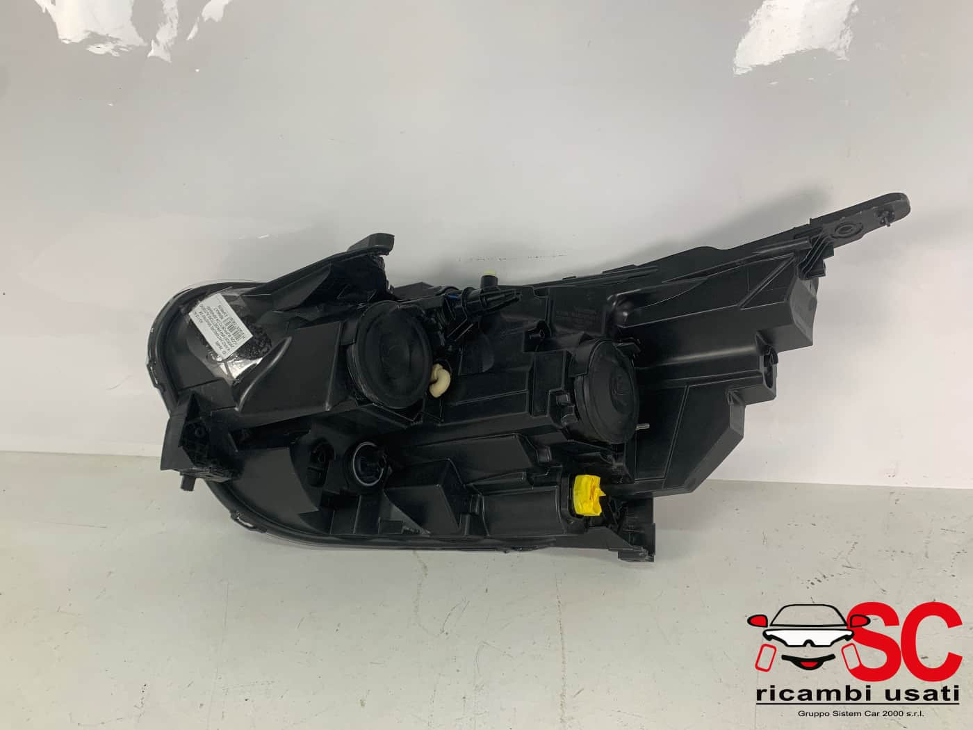 FARO ANTERIORE DESTRO RENAULT Express Serie 260605755R (20>)