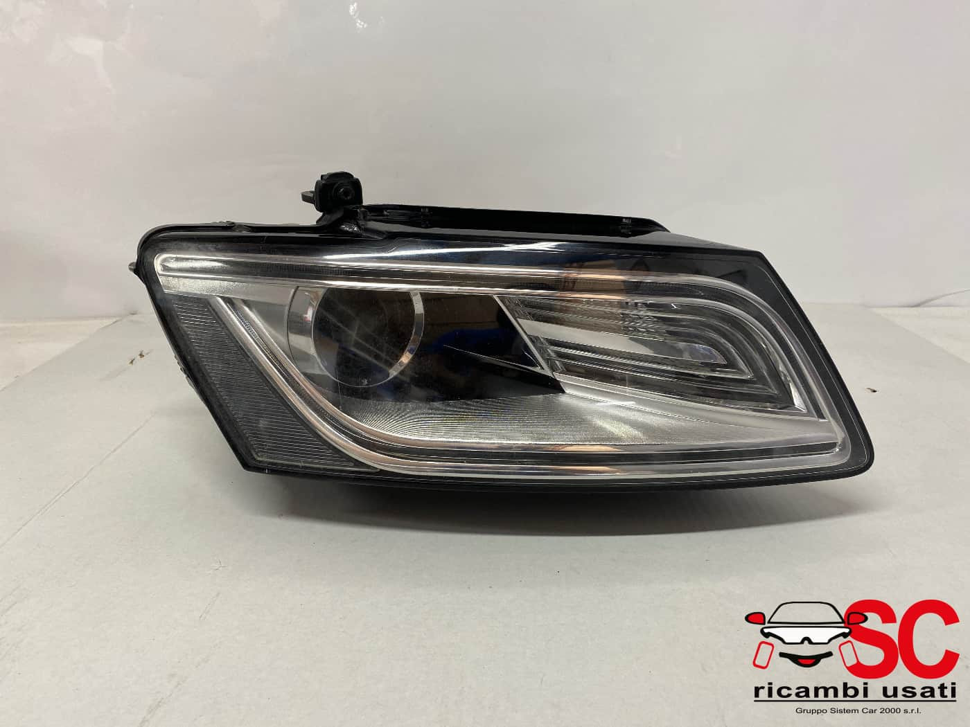 FARO ANTERIORE DESTRO AUDI Q5 Serie 8R0941006C (12>17)