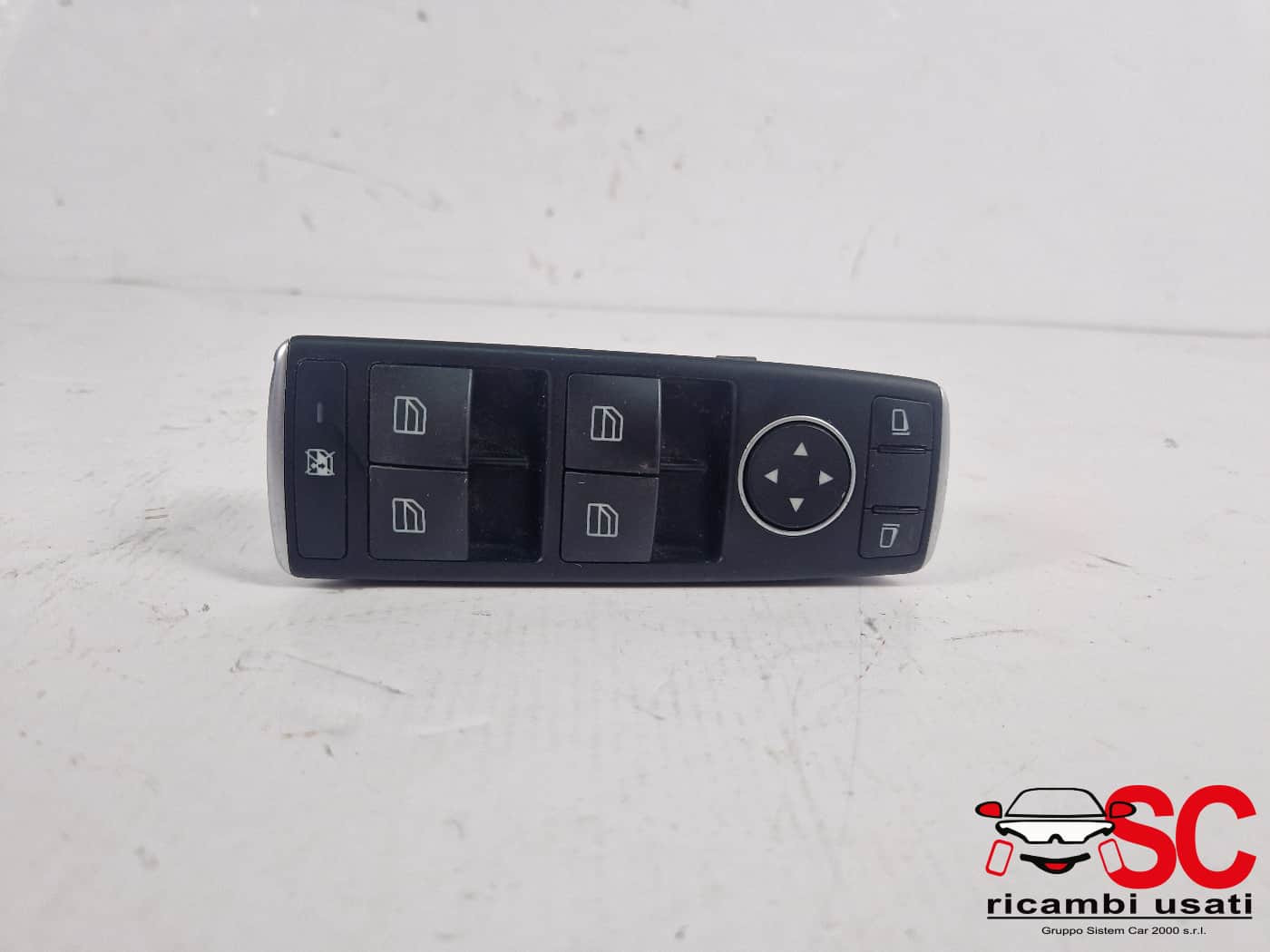 PULSANTIERA ANTERIORE SINISTRA MERCEDES Classe A Serie (W176) A1669054300 (12>18)