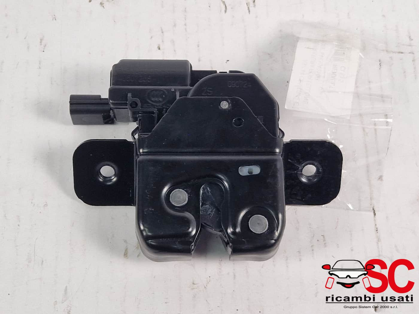 SERRATURA PORTELLONE POSTERIORE RENAULT CLIO Serie V 846304010R (19>)