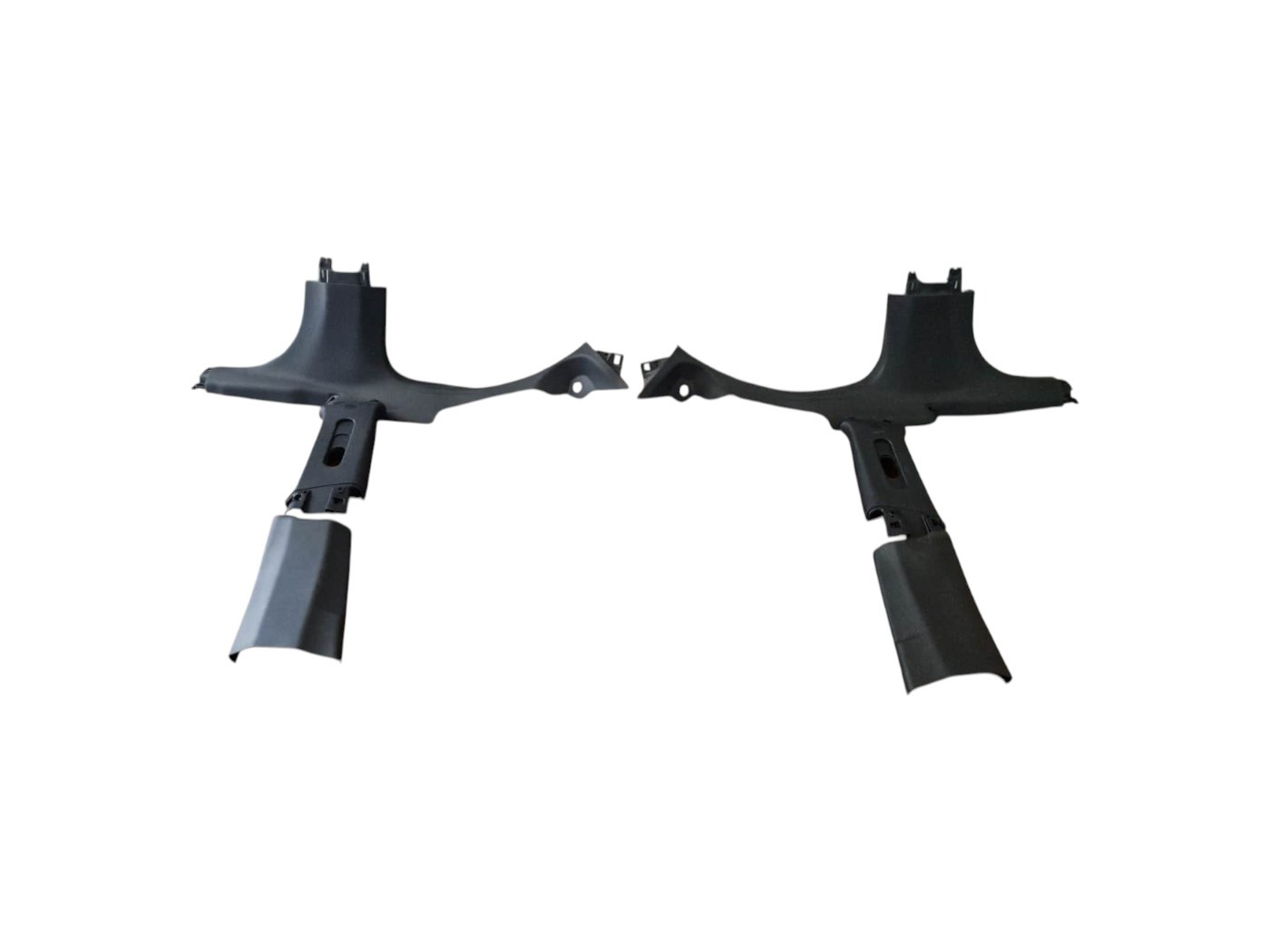 RIVESTIMENTO MONTANTE CENTRALE JEEP Compass Serie 735712462 (16>)