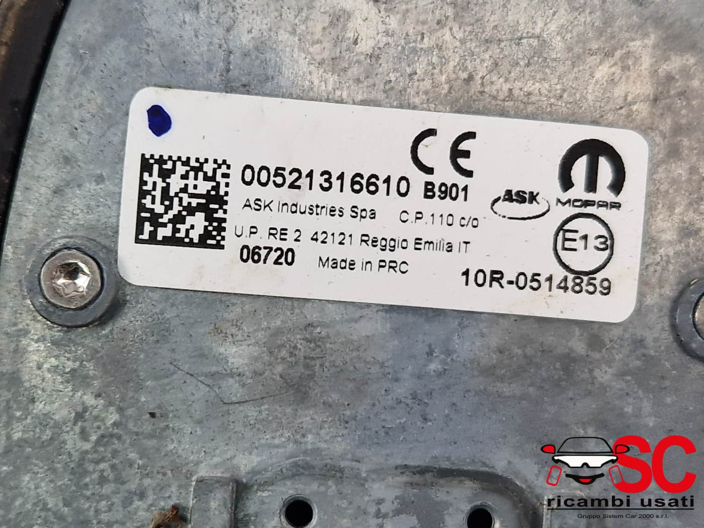 ANTENNA AUTORADIO JEEP Compass Serie 52192693 (16>)