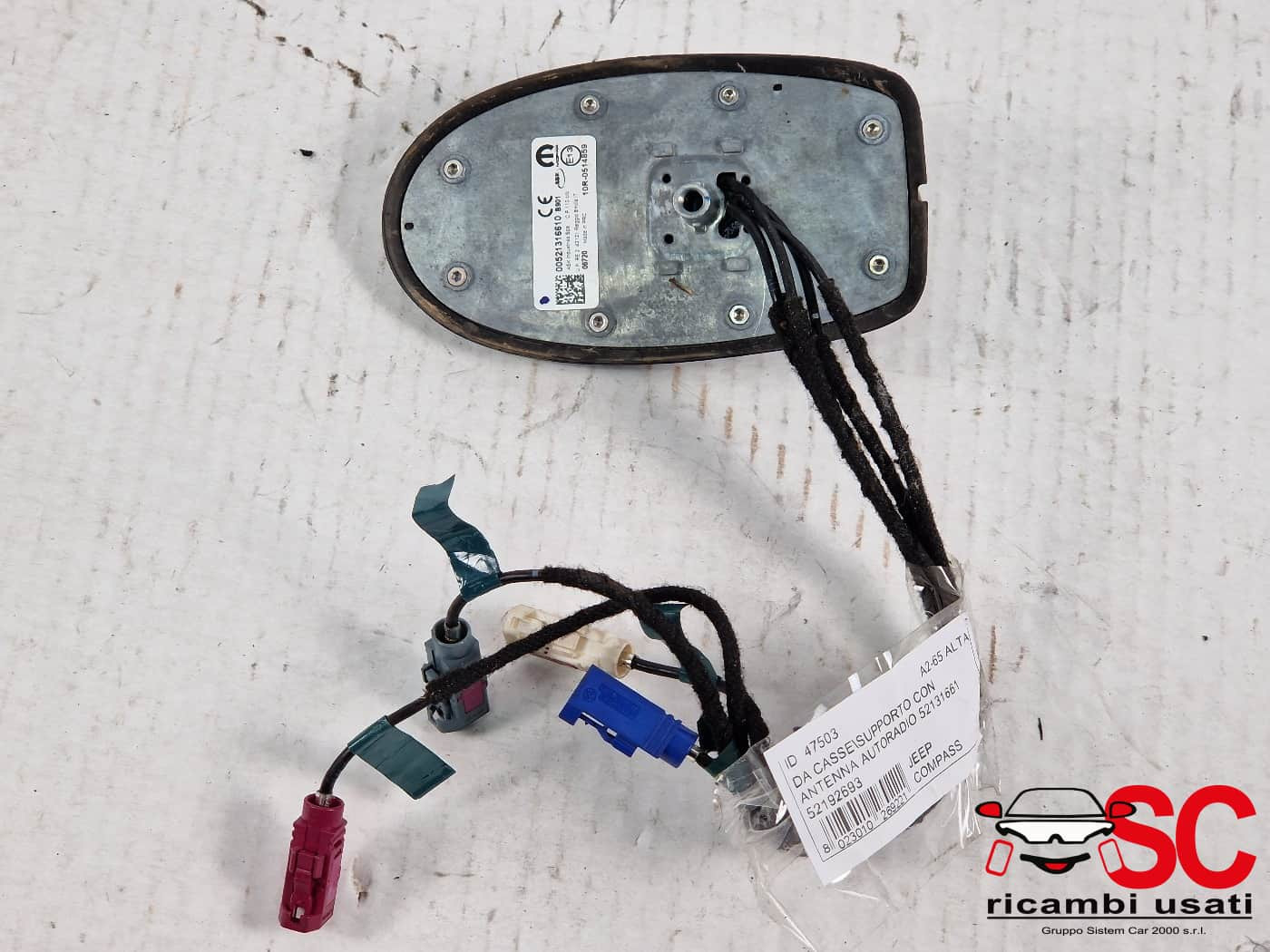 ANTENNA AUTORADIO JEEP Compass Serie 52192693 (16>)