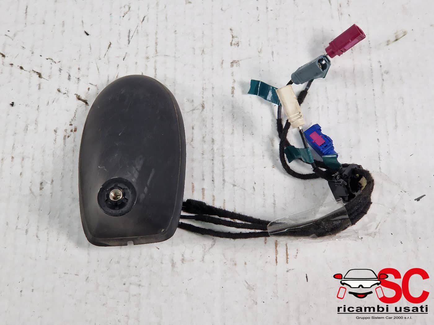 ANTENNA AUTORADIO JEEP Compass Serie 52192693 (16>)