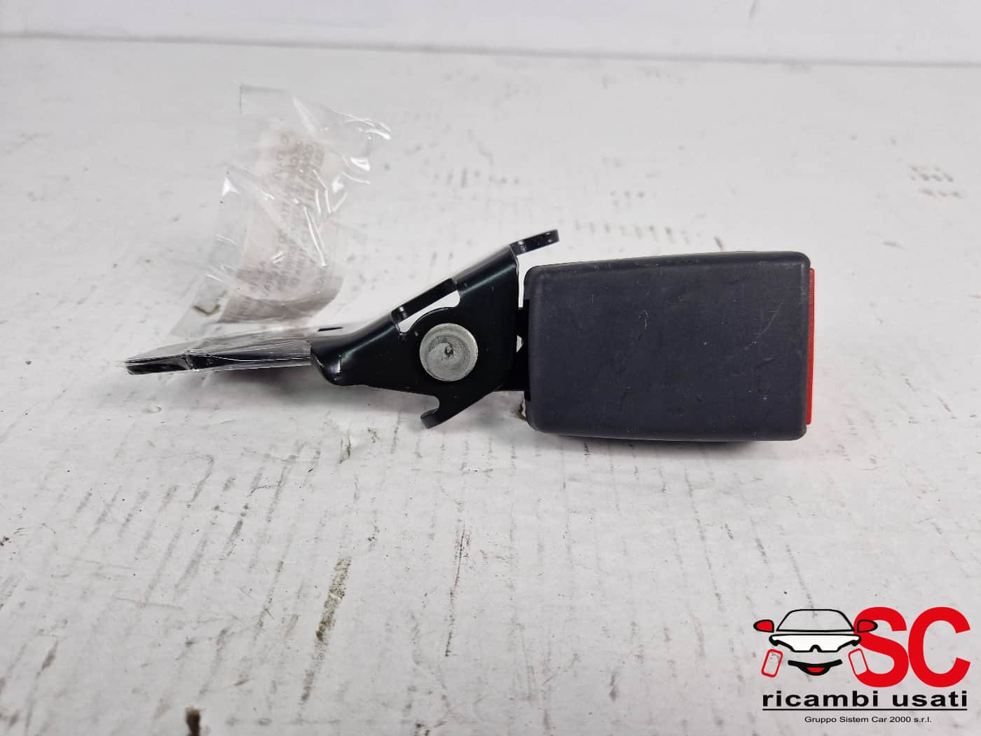 AGGANCIO CINTURA DI SICUREZZA POSTERIORE JEEP Compass Serie 60967028 (16>)