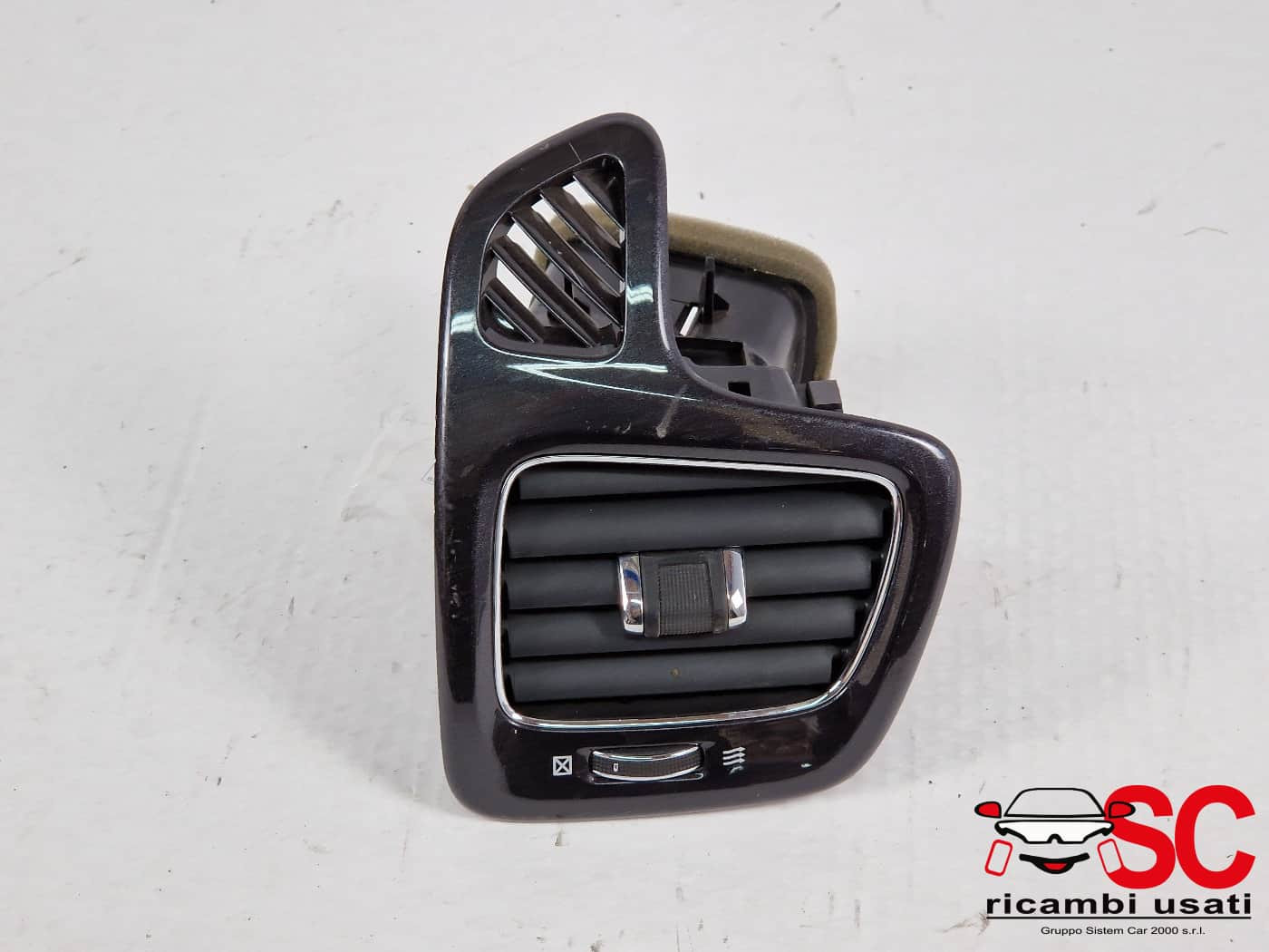 BOCCHETTA ARIA CRUSCOTTO SX JEEP Compass Serie P5UT64TRMAC (16>)